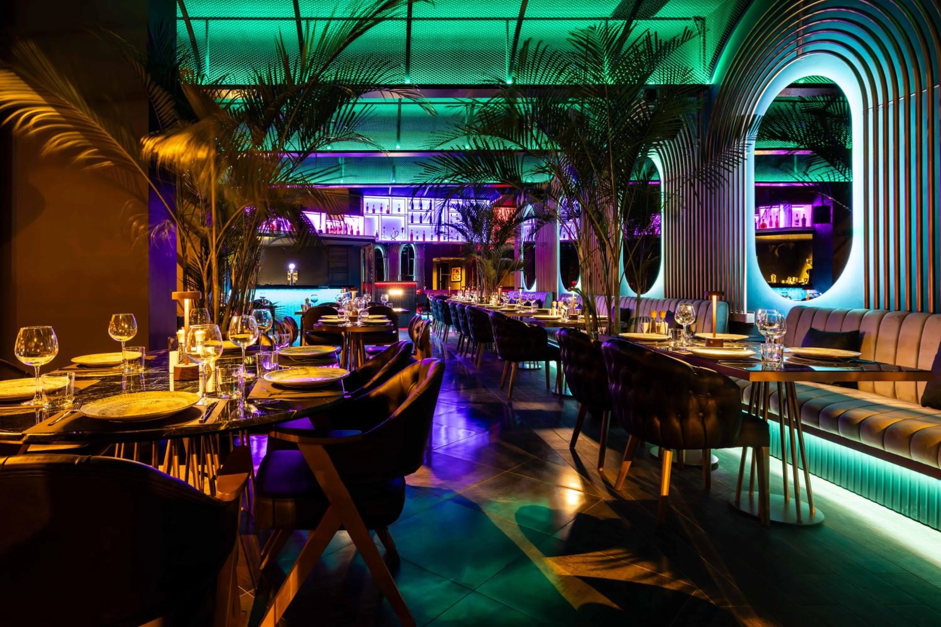 Restaurant/places to eat in Hotel Villa Zurich-Special Category