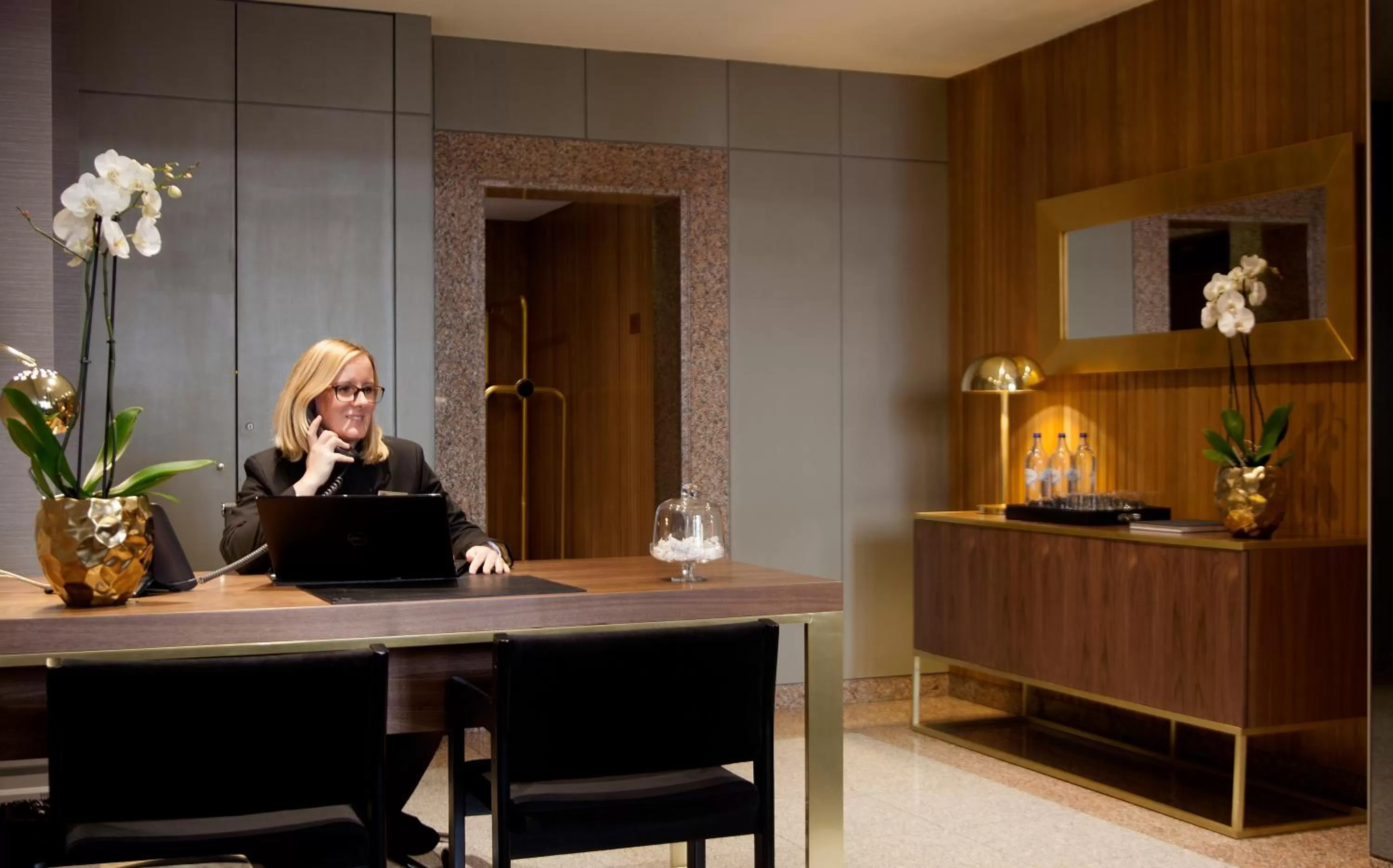 Lobby or reception in Altis Suites Apartamentos Turísticos