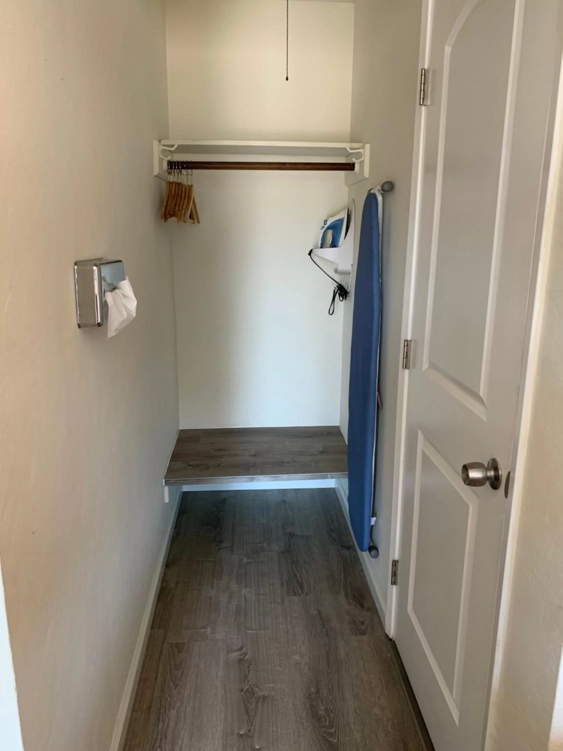 Property building in Redwood Inn