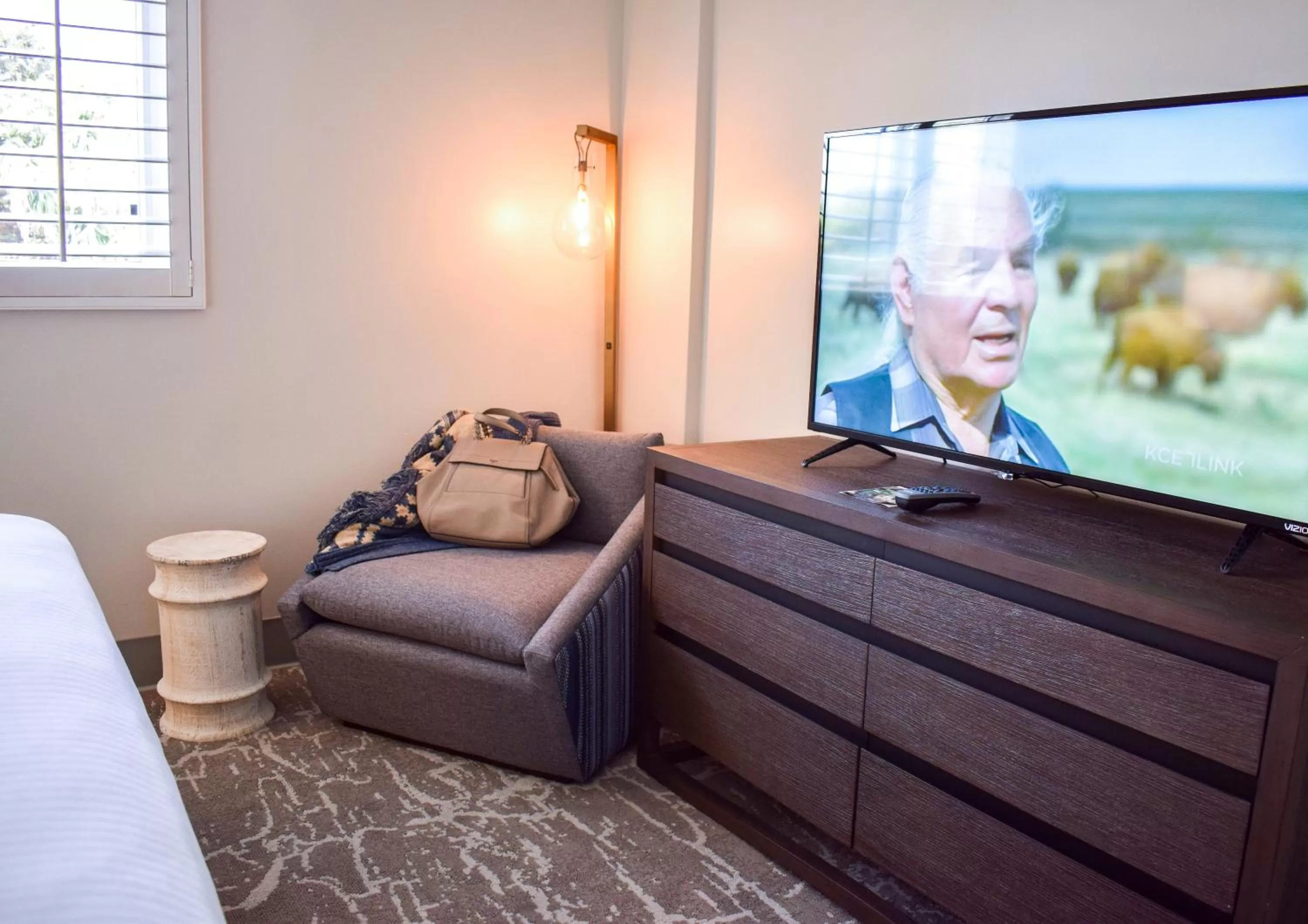 TV and multimedia in Beachside Inn