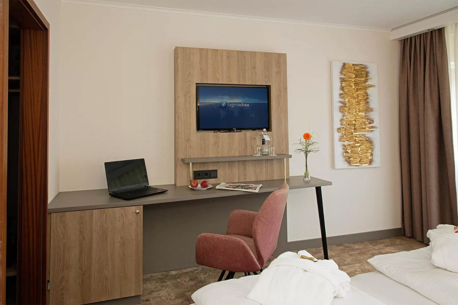 Photo of the whole room, Bed in Thermen-Hotel Rottaler Hof