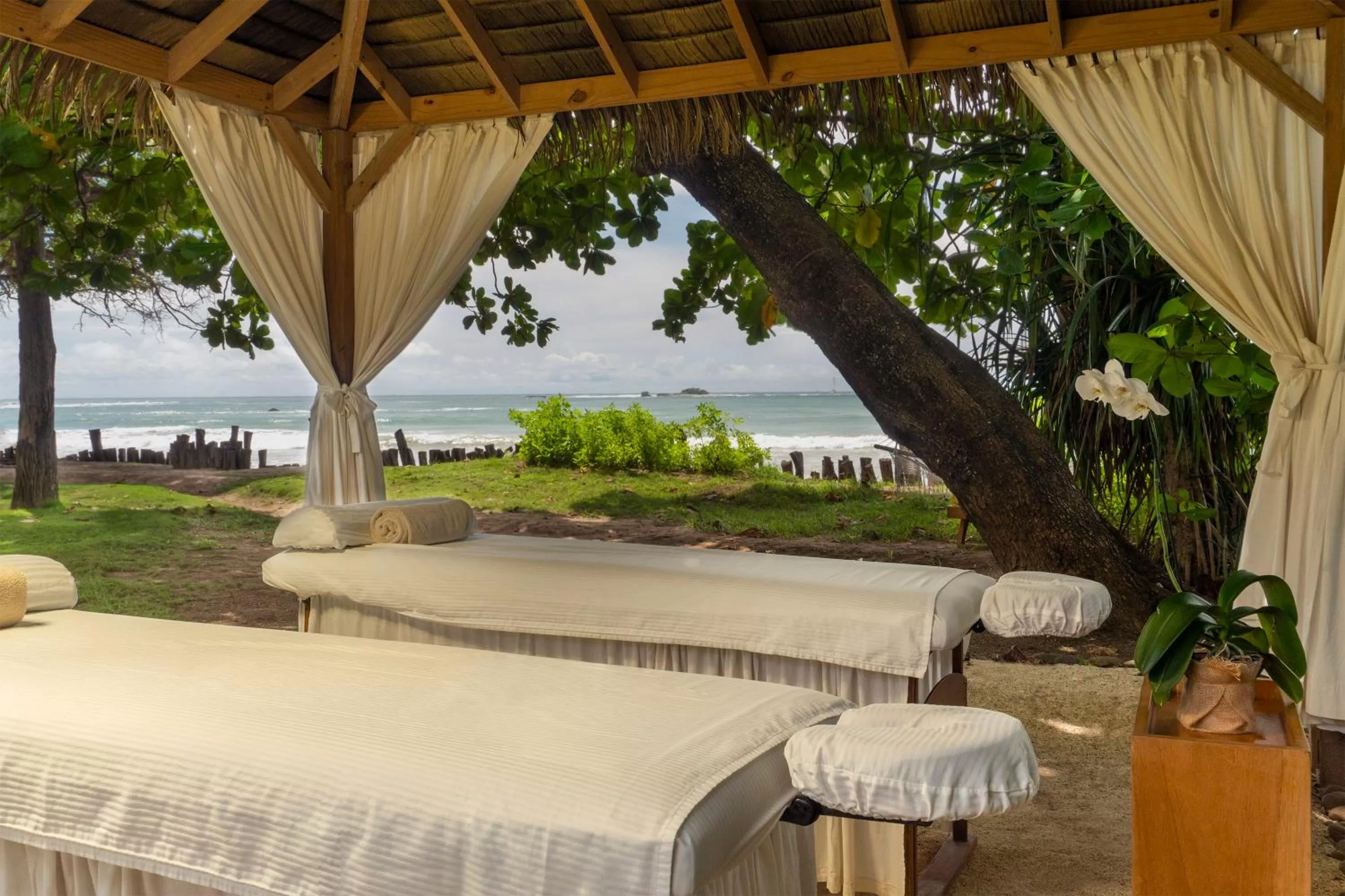 Massage in Capitán Suizo Beachfront Boutique Hotel