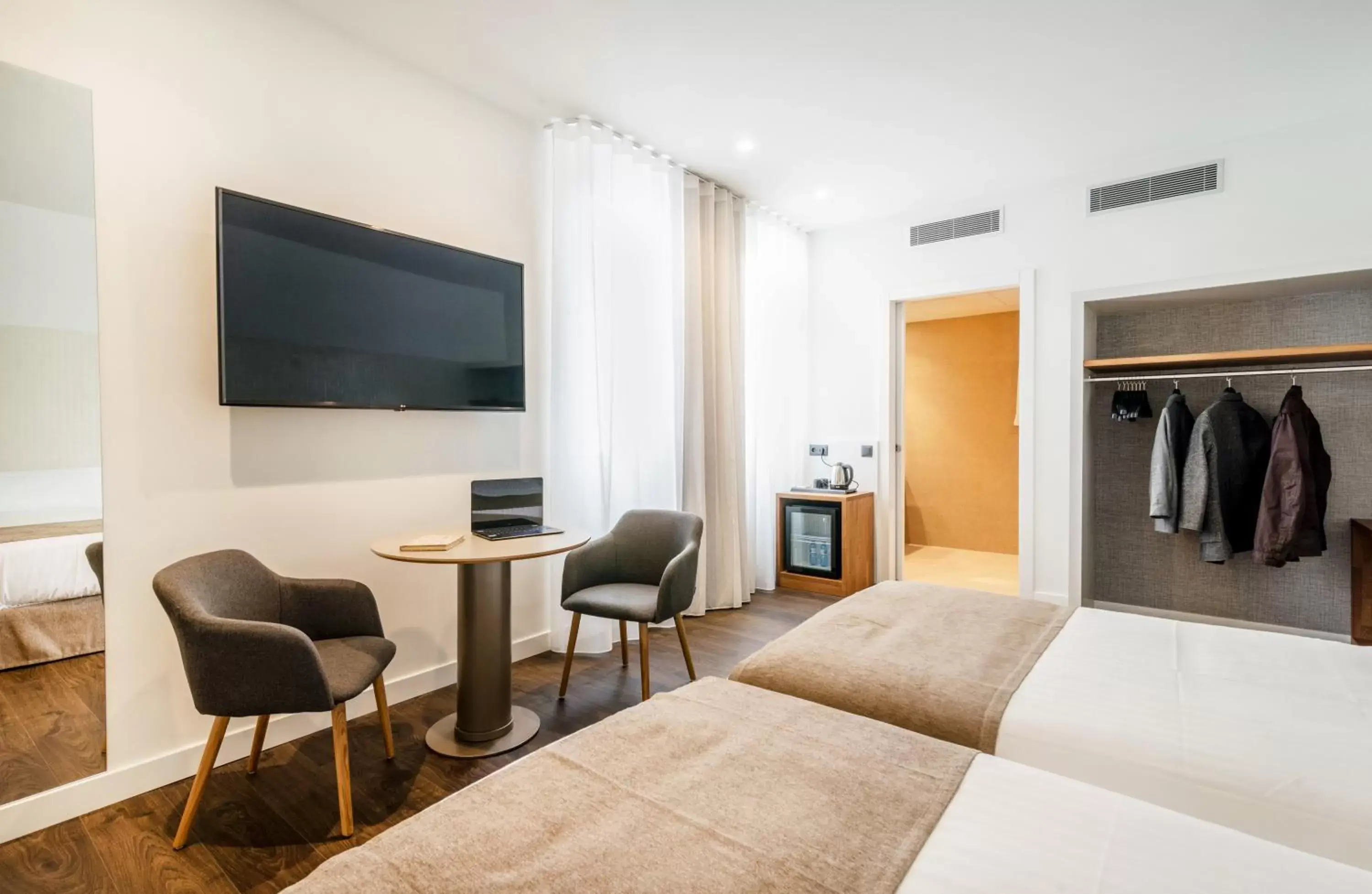 Superior Double or Twin Room in Peninsular Superior Double or Twin Room in Peninsular