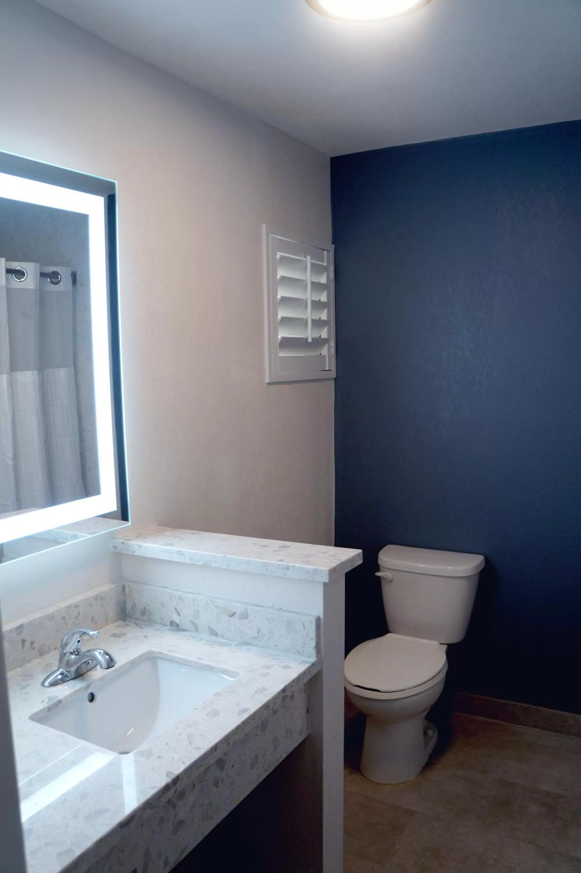 Bathroom in The Historic Brookdale Lodge, Santa Cruz Mountains