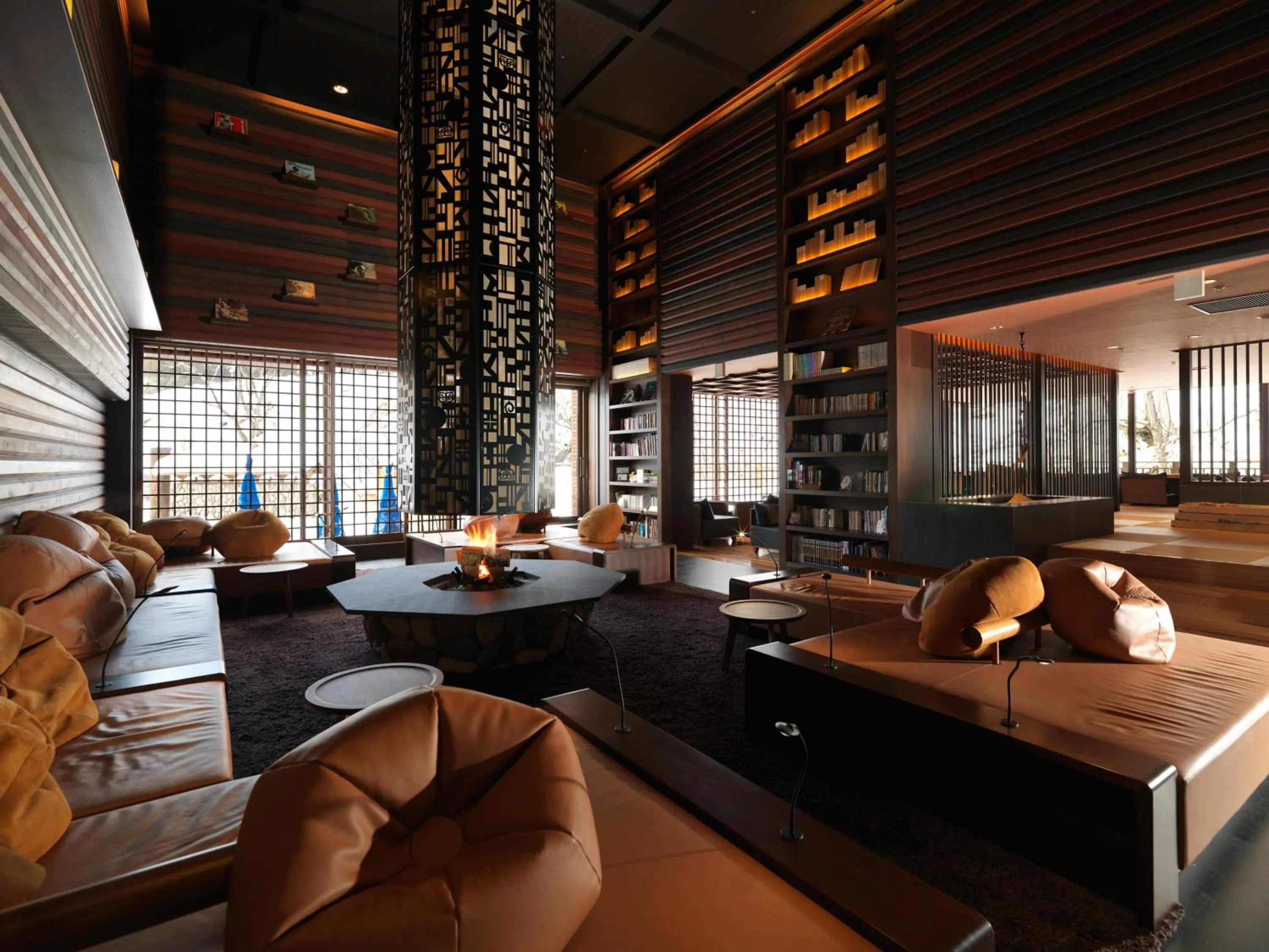 Lounge or bar in Niseko Konbu Onsen Tsuruga Moku-no-sho