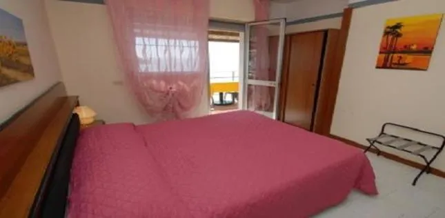 Bedroom, Bed in Hotel Baia Del Sorriso