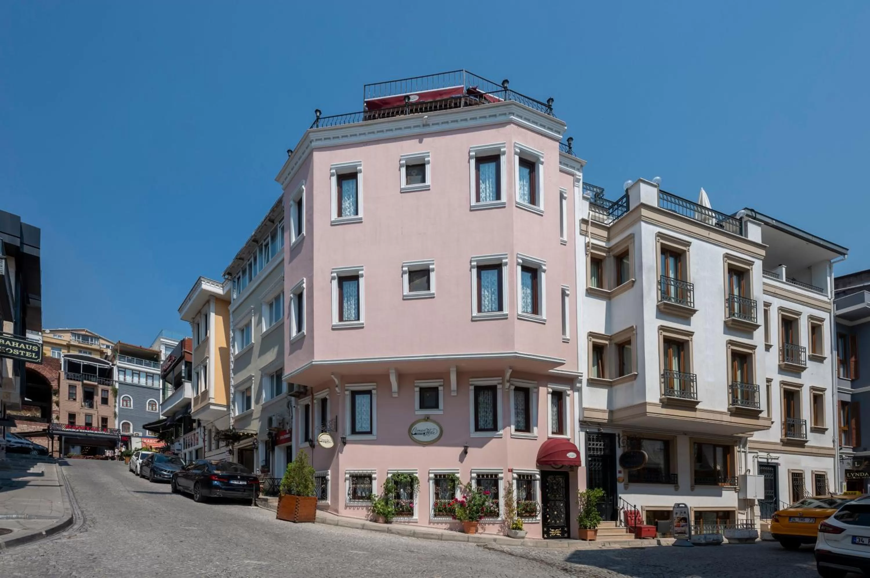 Property building in Osmanhan Hotel