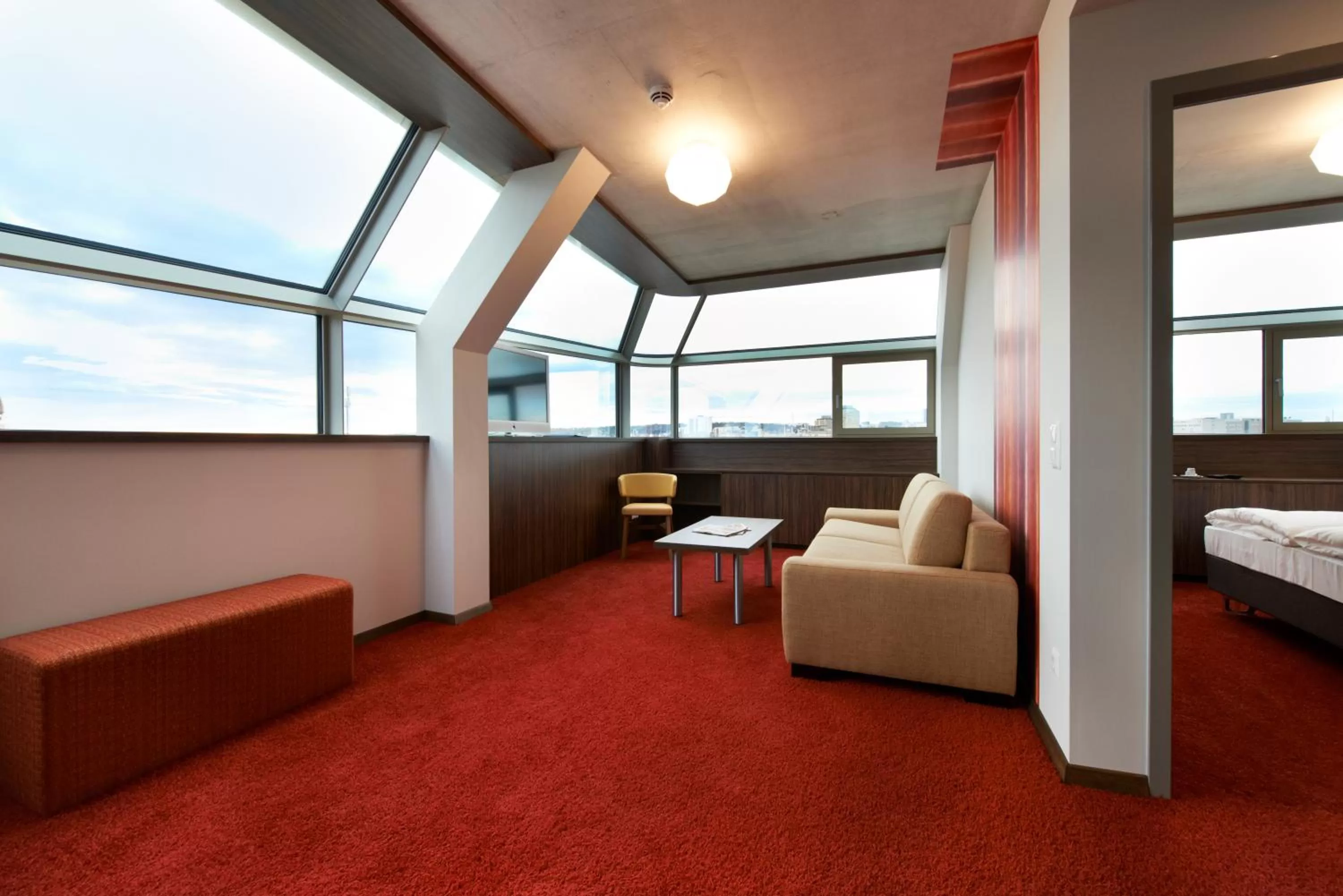 Photo of the whole room, Bed in Simm's Hotel - cityhotel next to Metro U3