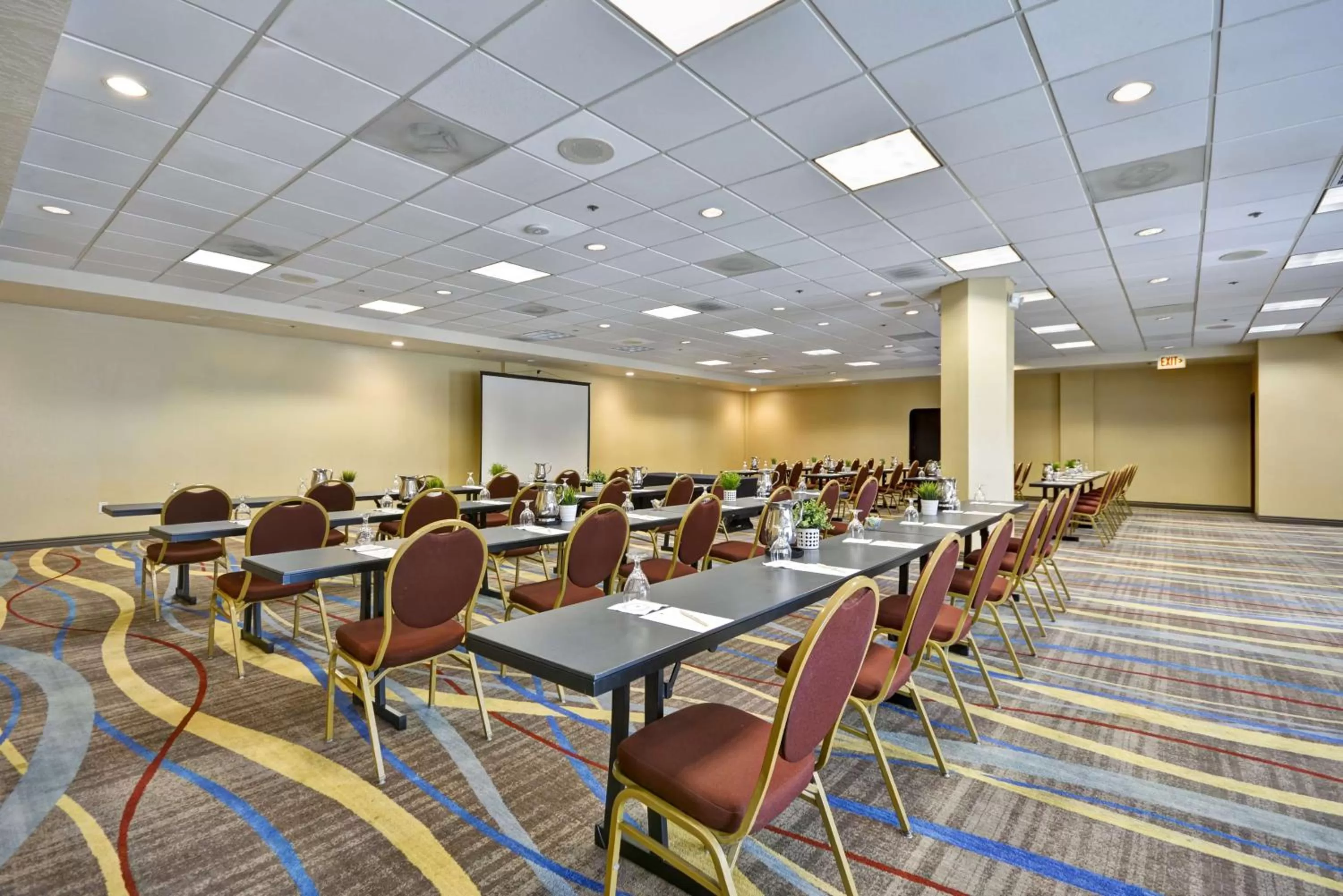 Meeting/conference room in DoubleTree by Hilton Phoenix North