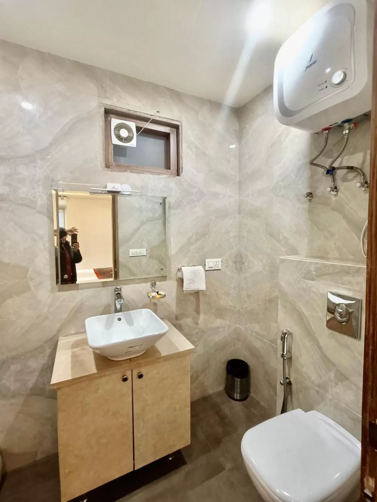 Bathroom in Hotel Tripple Tree - Near Ganga Ram & BLK Hospital - Karol Bagh