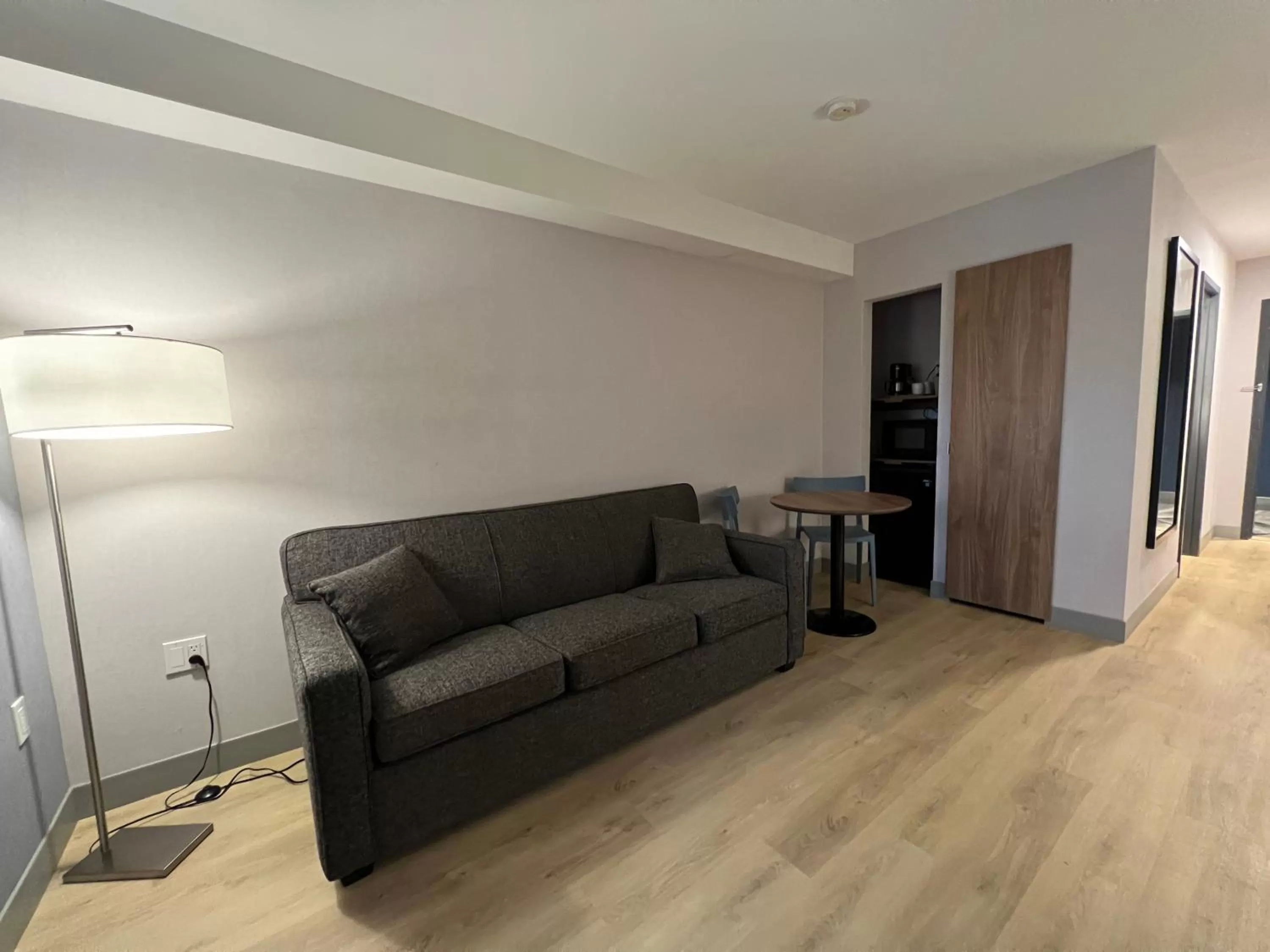 Seating area in Super 8 by Wyndham Cornwall ON