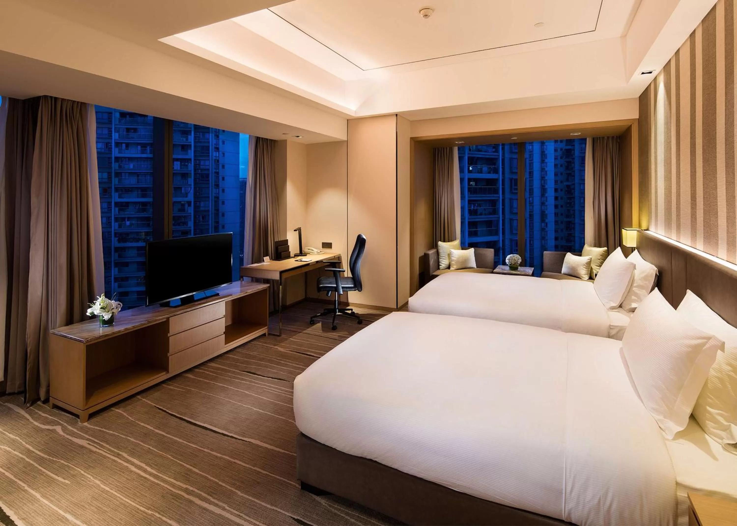 Bedroom, Bed in DoubleTree by Hilton Chongqing - Nan'an
