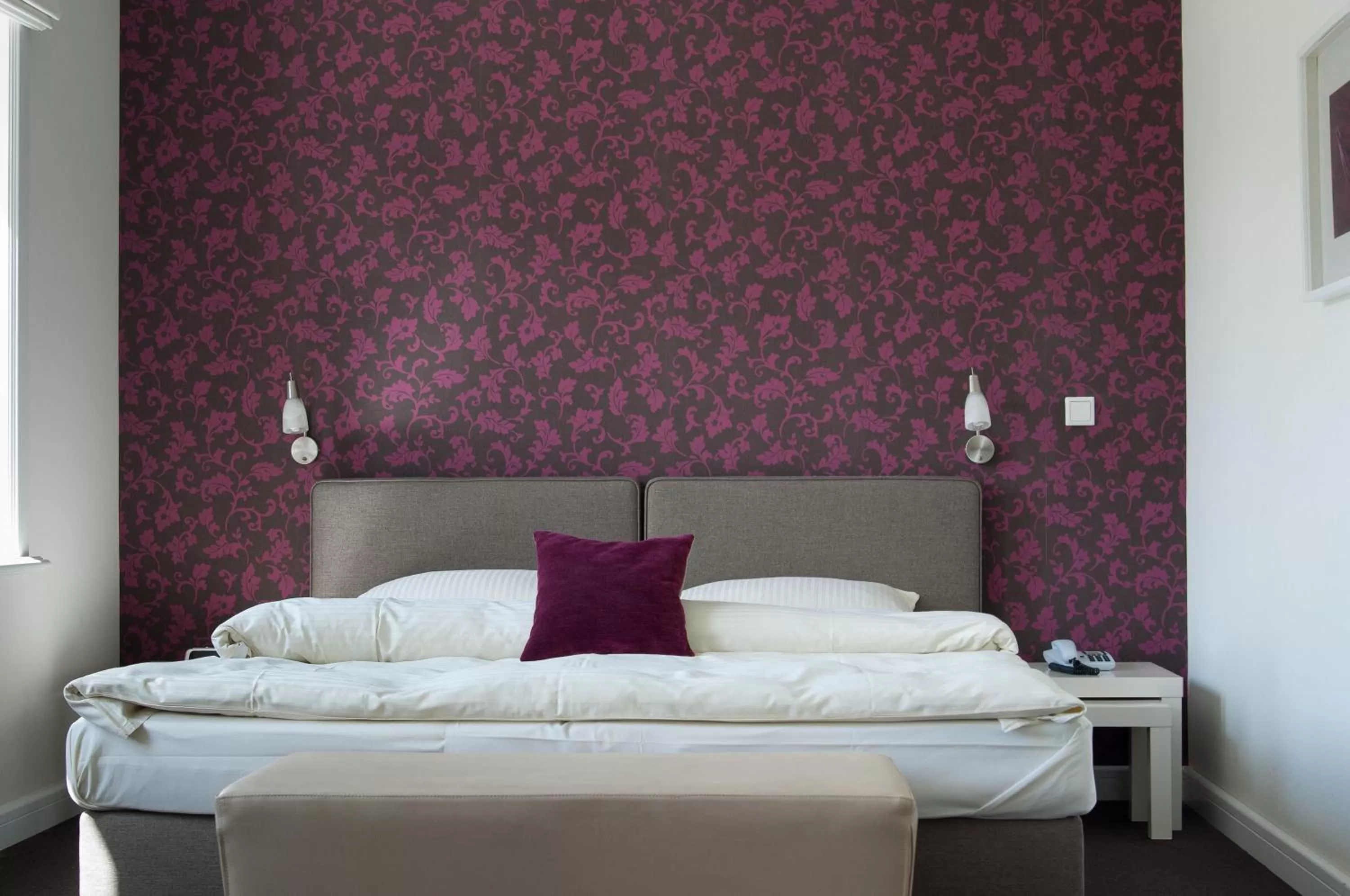 Bed in Hotel Insel Pension