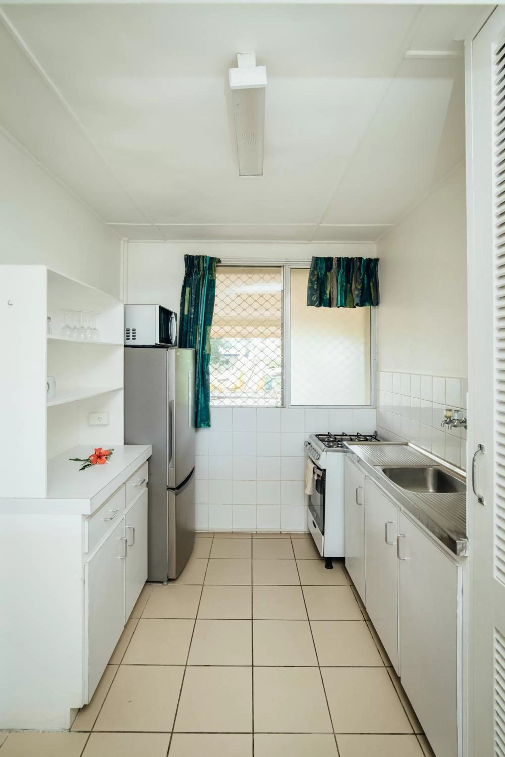 Kitchen or kitchenette in Kaiviti Motel