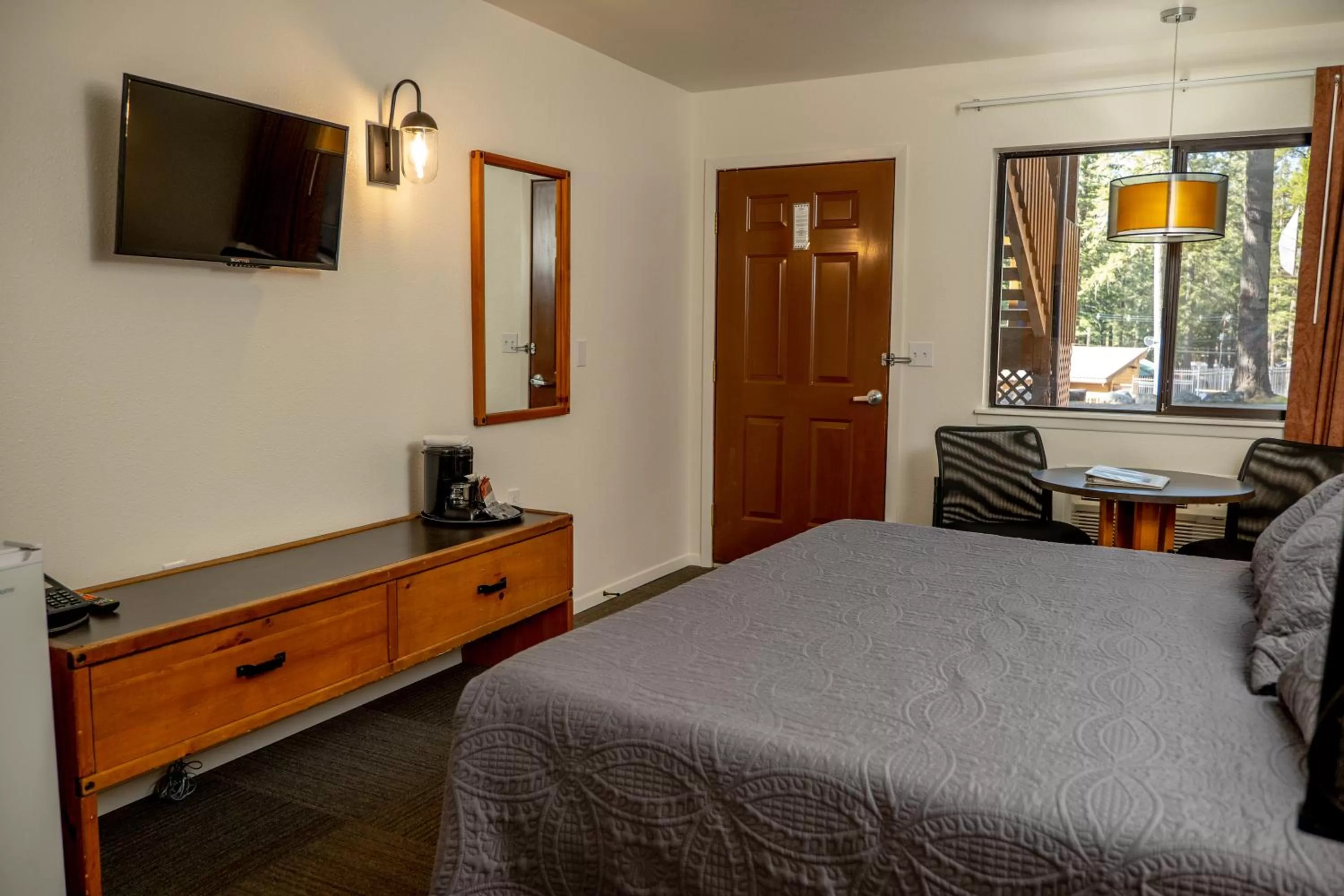 Bed in Eagle Cap Chalets