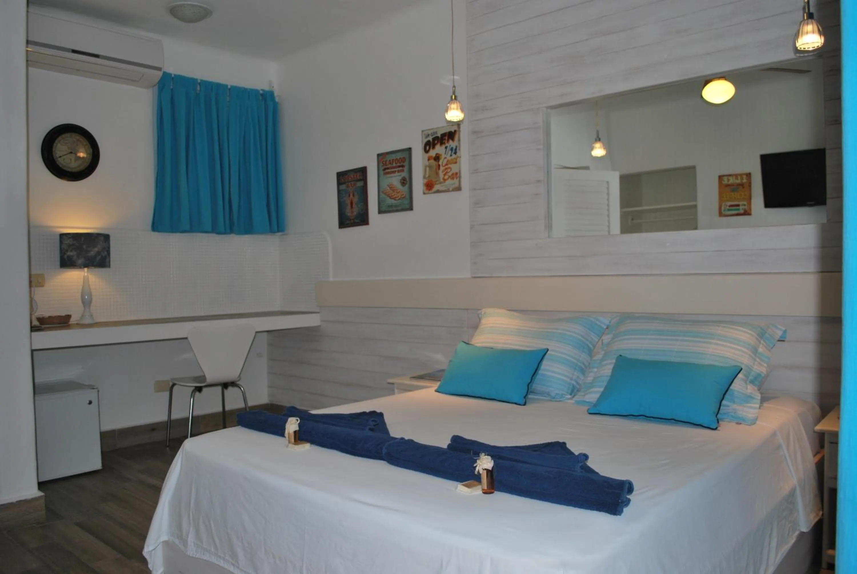 Bed in Hotel Coco Rio "City Center"