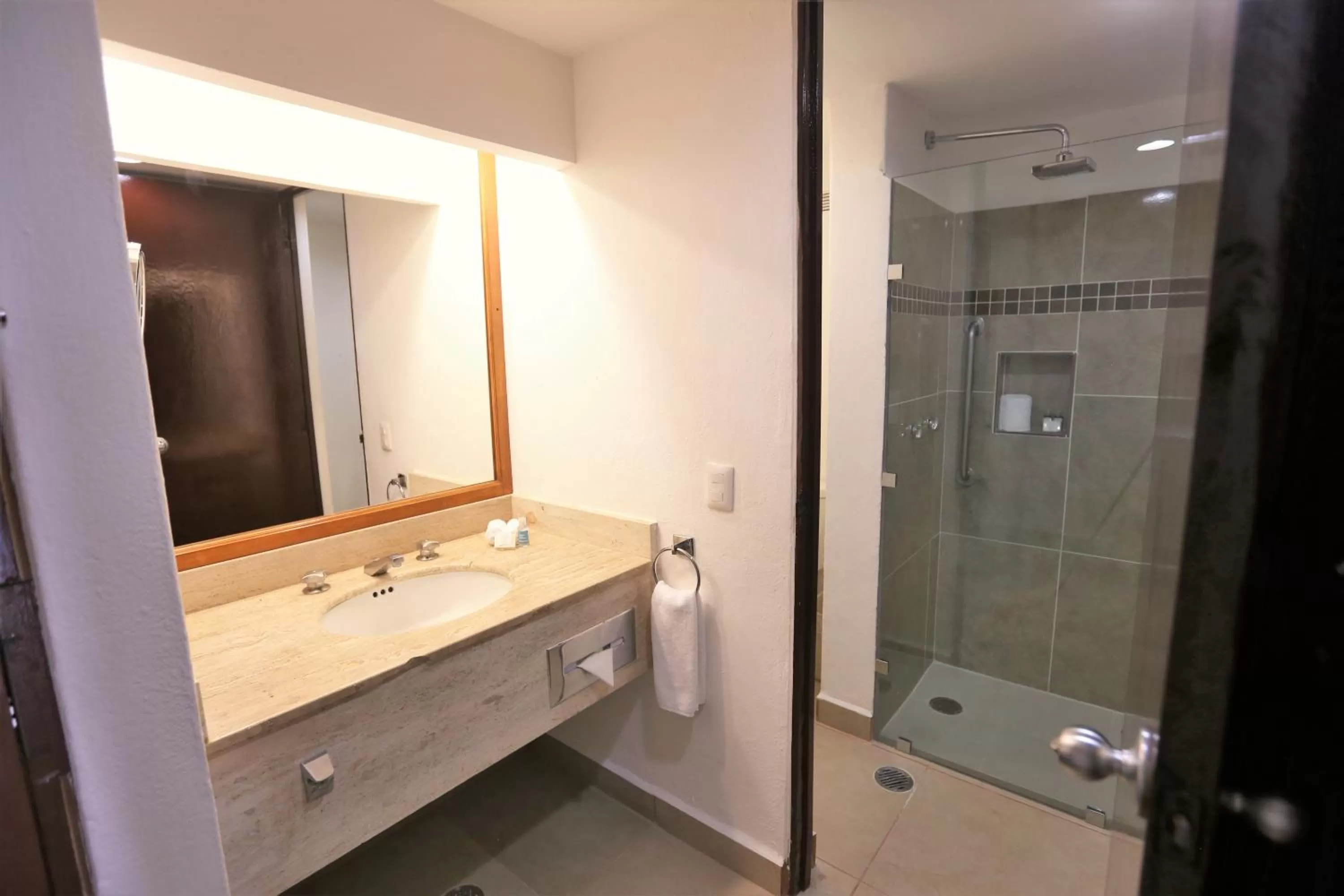 Bathroom in Cozumel Hotel & Resort Trademark Collection by Wyndham