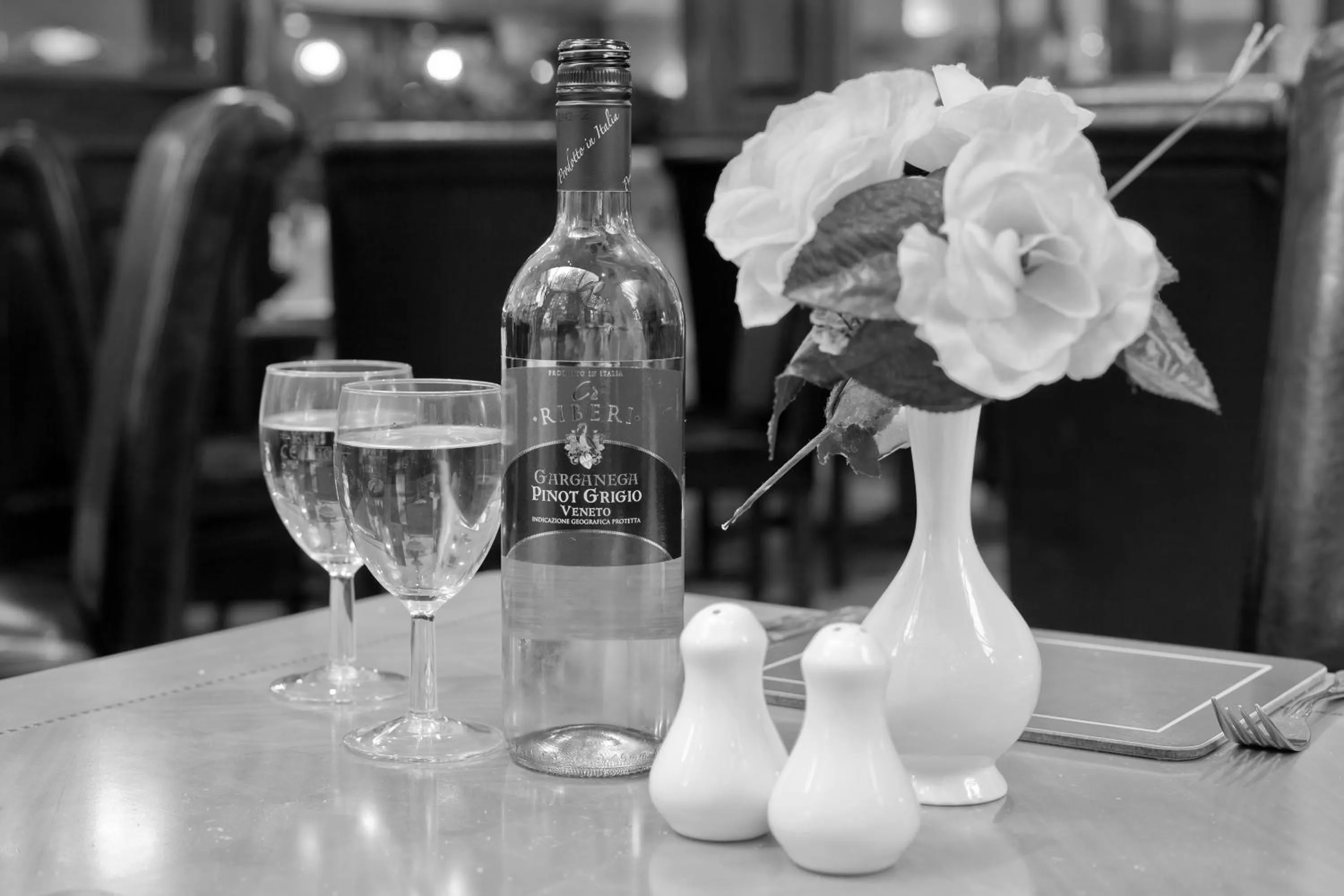 Drinks in Britannia Hotel Coventry