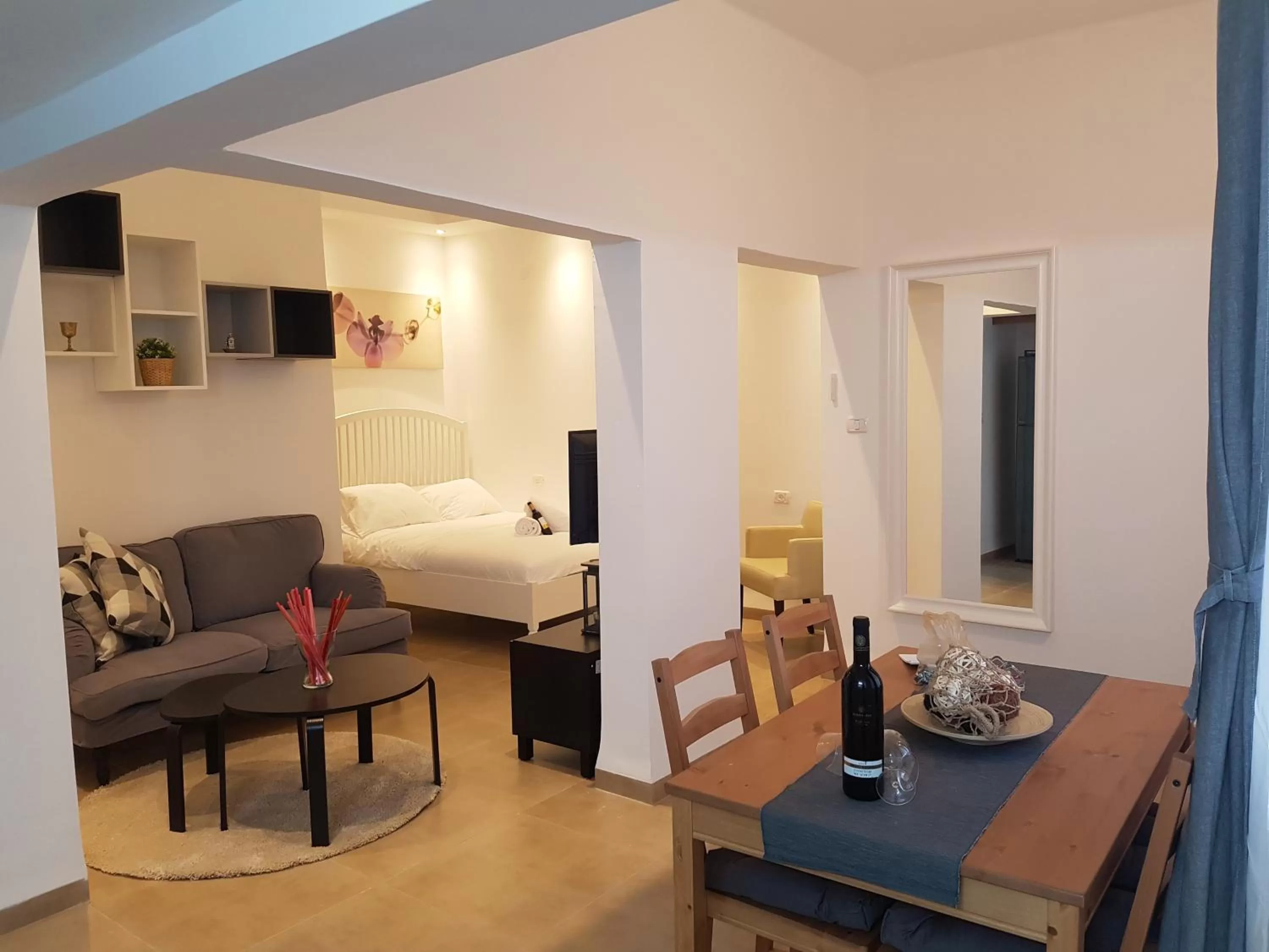 Kitchen or kitchenette, Bed in אבני החושן- Avnei Hoshen