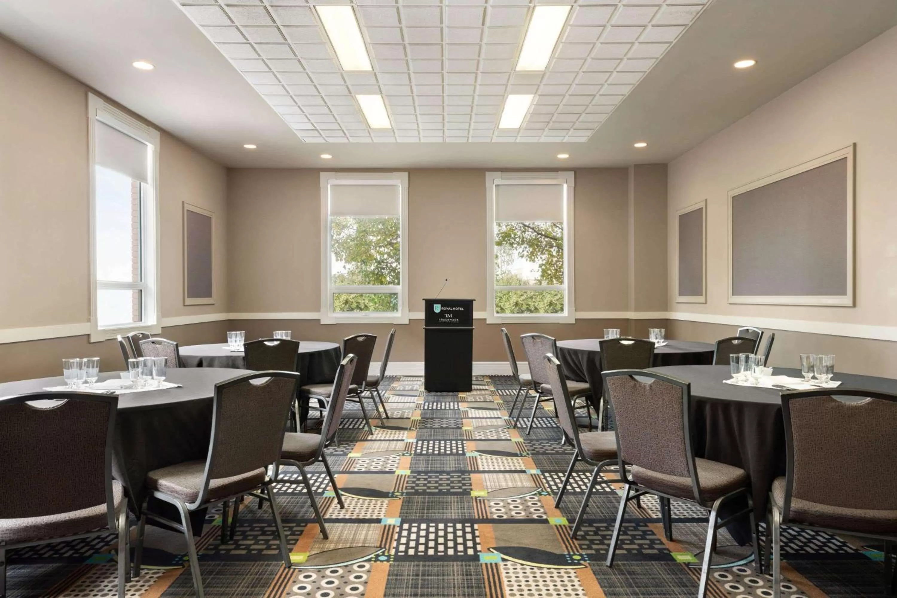 Banquet/Function facilities in Royal Hotel Calgary, Trademark Collection by Wyndham