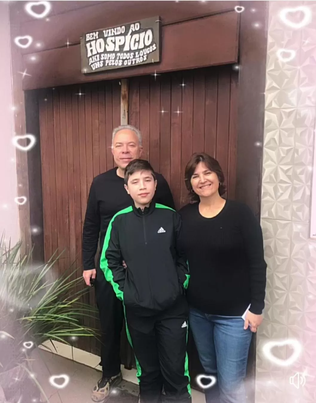 Staff in Pousada da Gi Suítes e Turismo