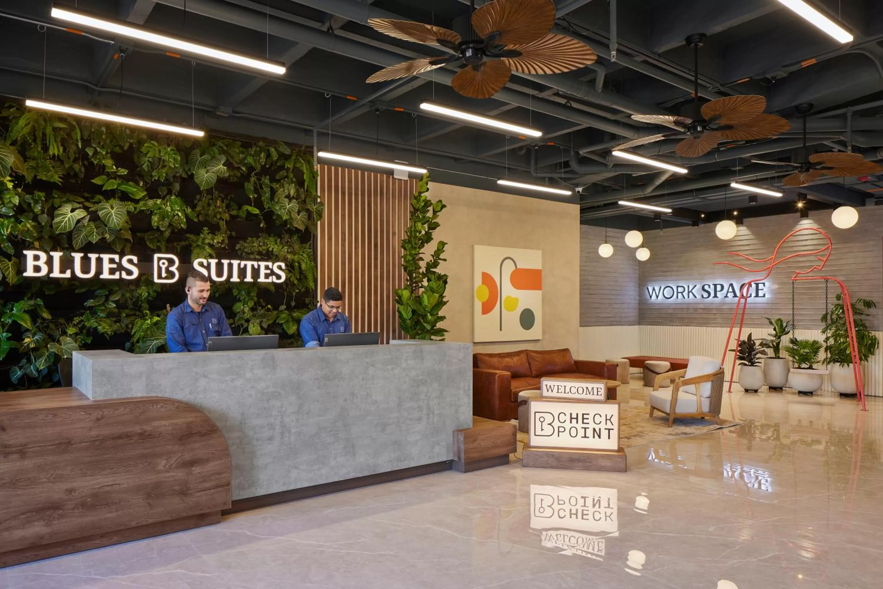 Lobby or reception in Blues Suites Medellín