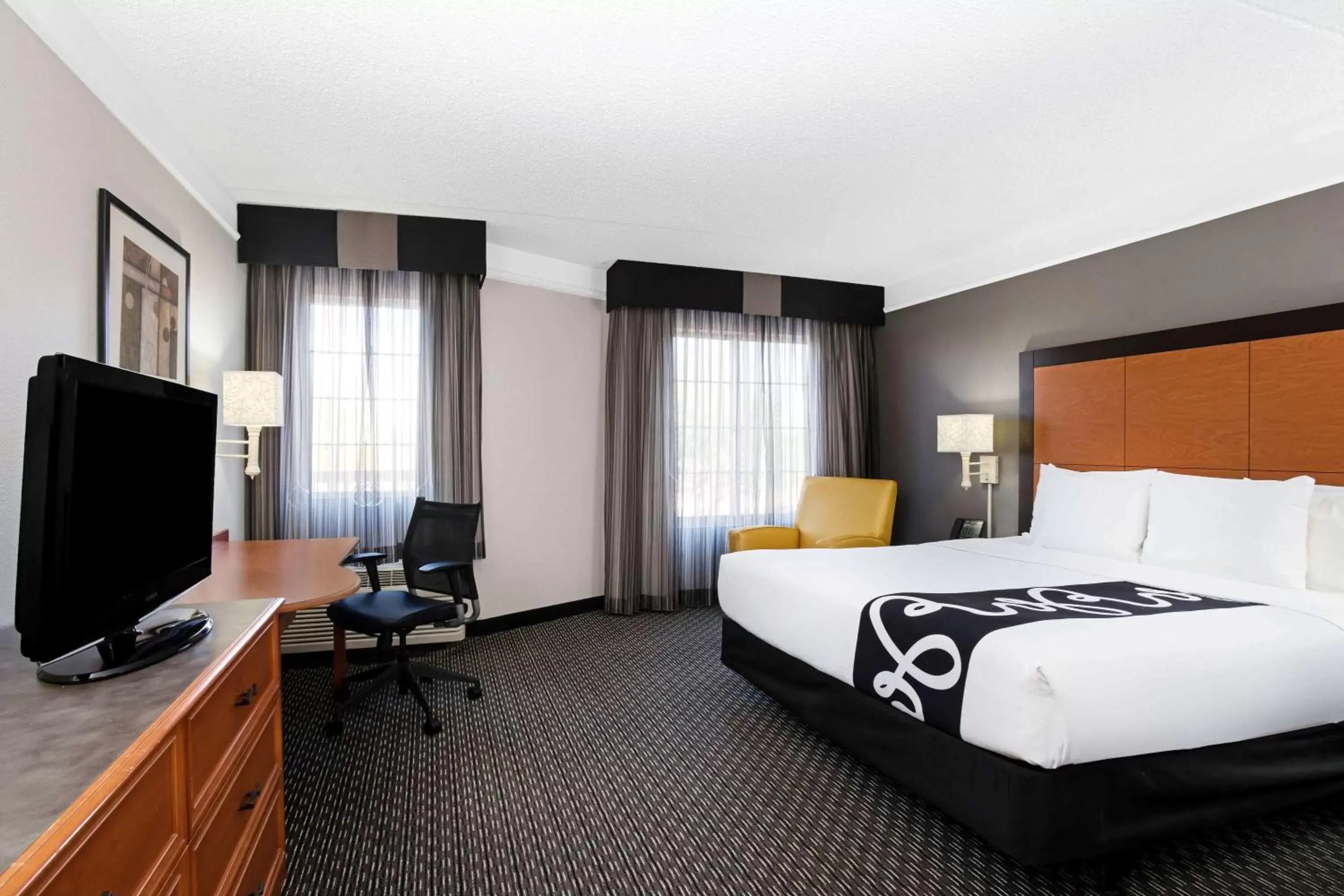 Deluxe King Room in La Quinta by Wyndham Tucson Airport Deluxe King Room in La Quinta by Wyndham Tucson Airport