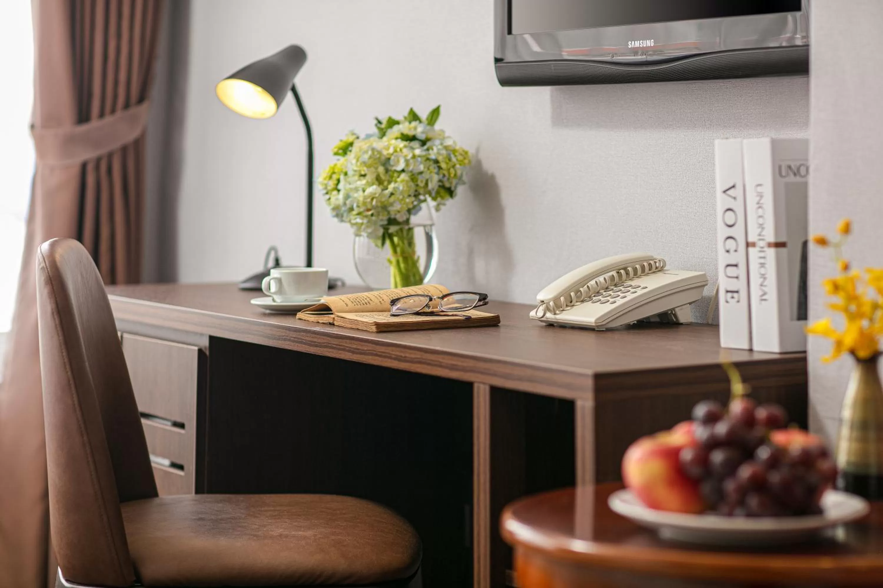 Food and drinks in Hanoi Diamond King Hotel & Travel