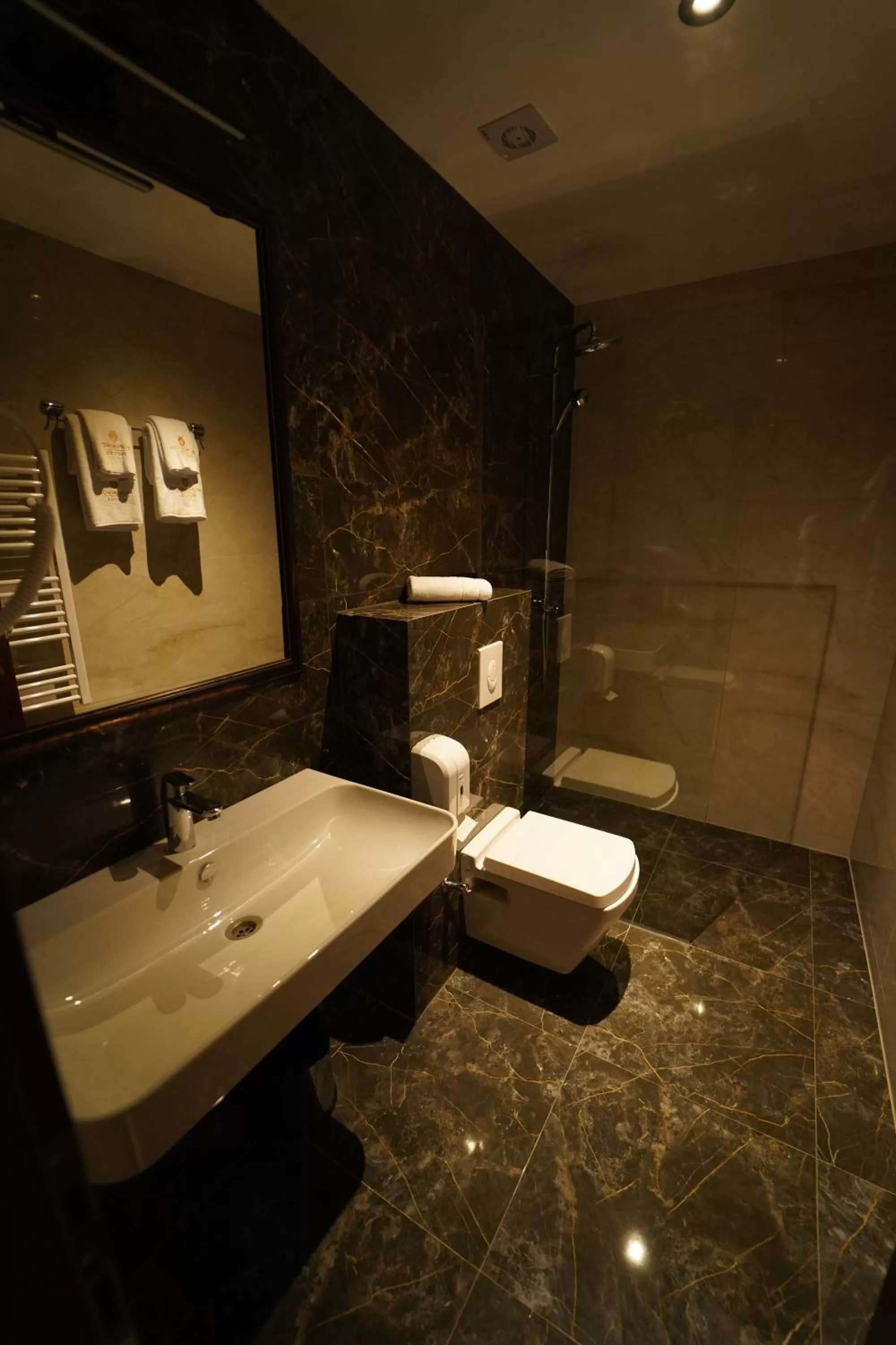 Bathroom in Monarch Hotel