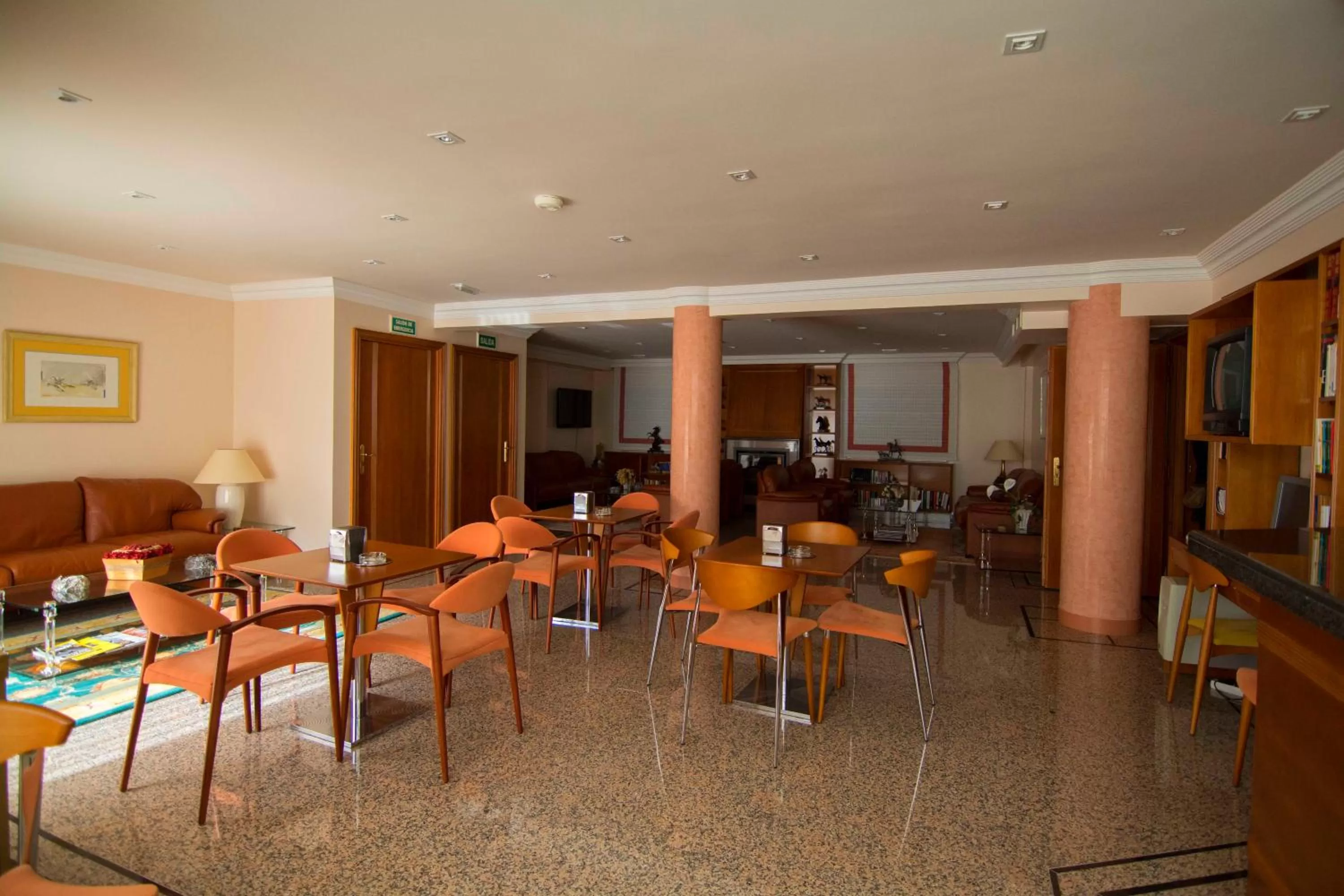 Lounge or bar, Restaurant/Places to Eat in Bellavista