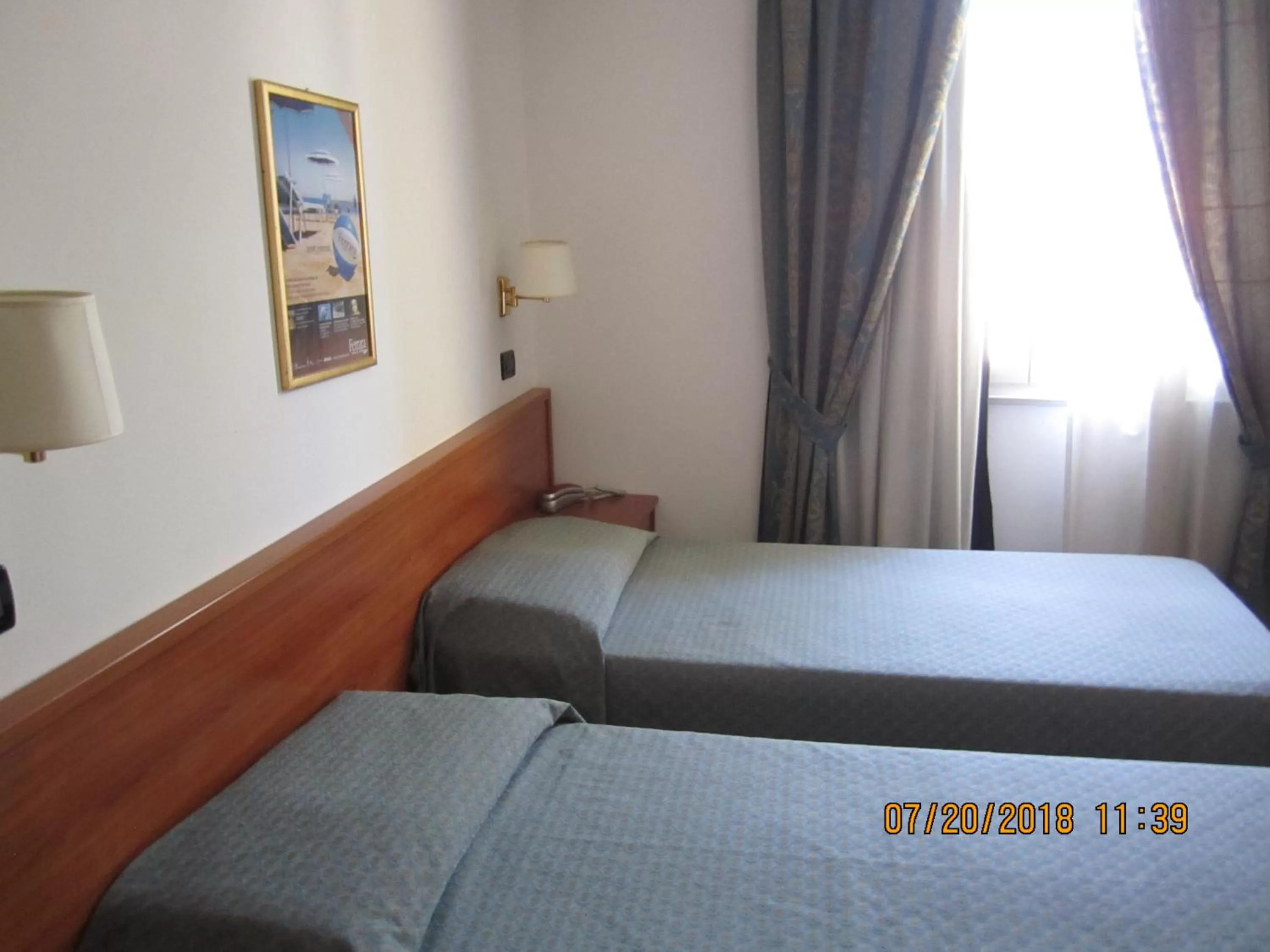 Bed in Adelphi Room & Breakfast