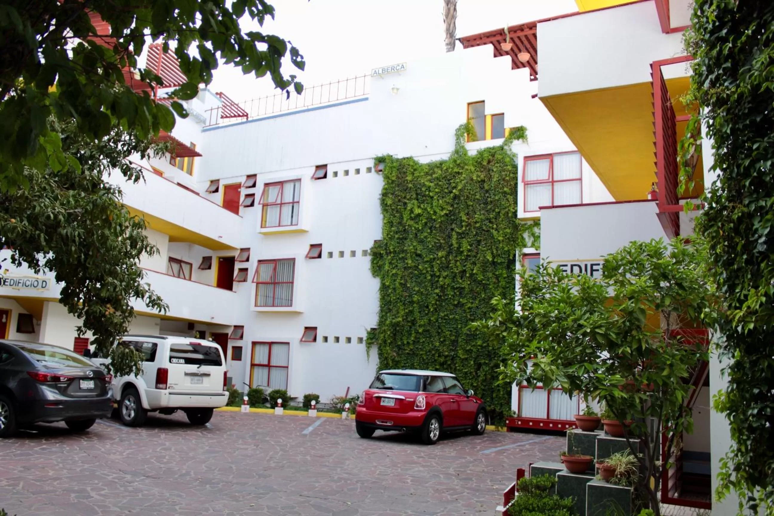 INMOTEGA - Suites TG