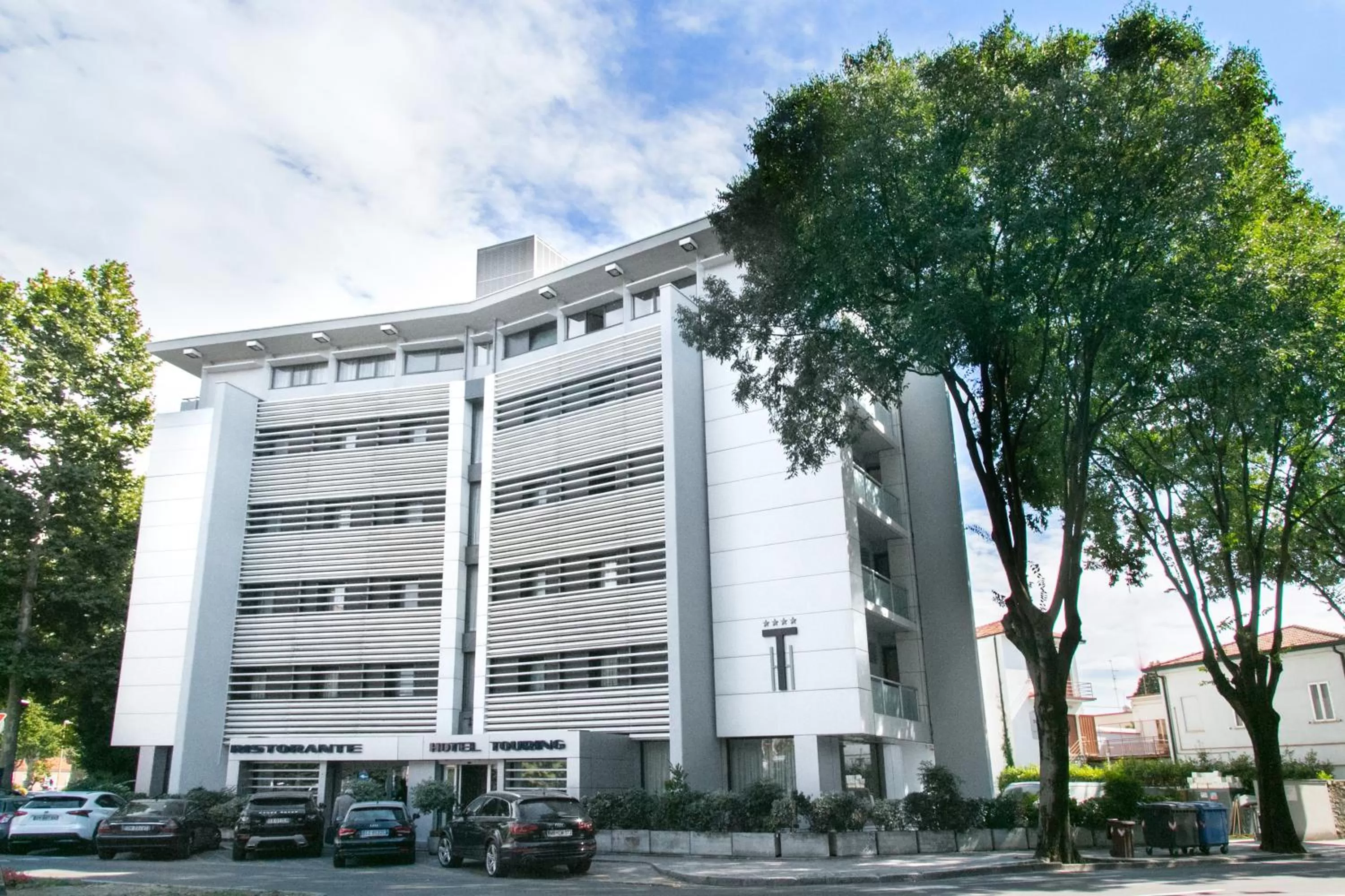 Facade/entrance in Hotel Touring