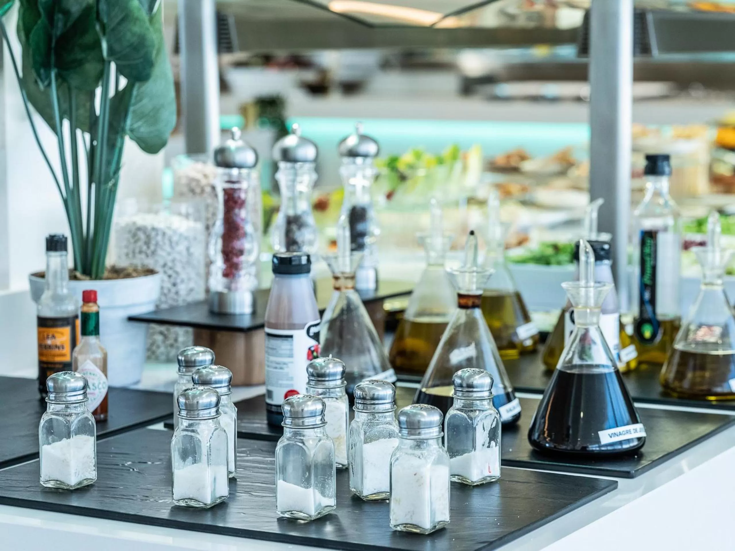 Restaurant/places to eat in ON ALETA ROOM designed for adults