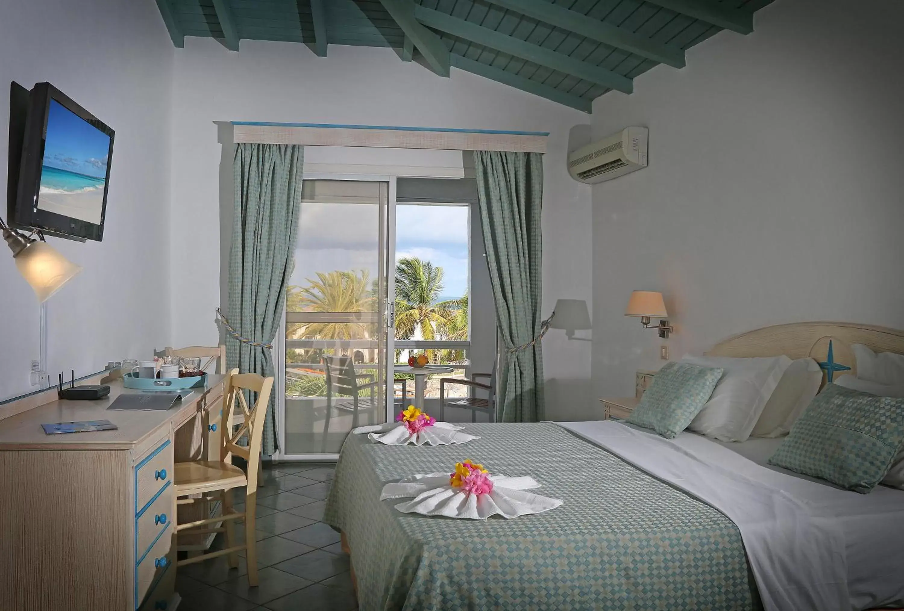 Ocean View Room in Ocean Point Resort & Spa Adults Only Ocean View Room in Ocean Point Resort & Spa Adults Only