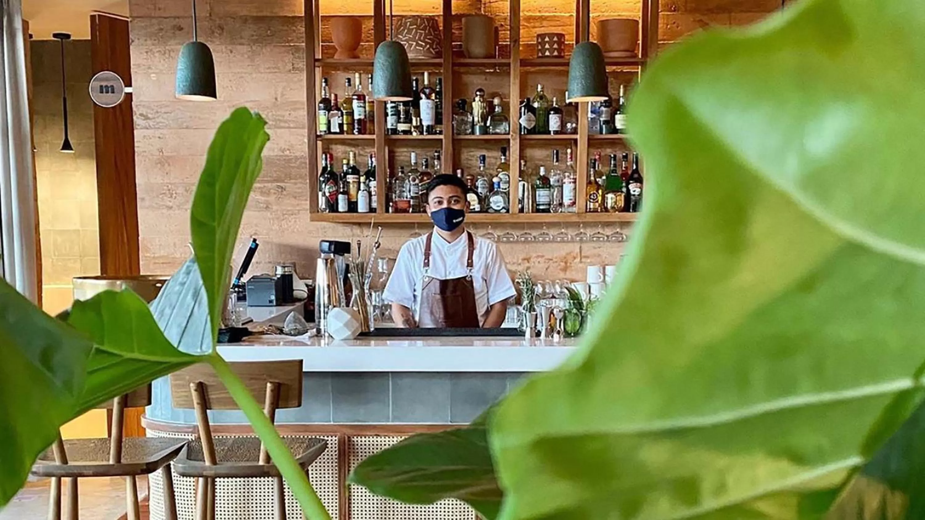 Restaurant/places to eat in Wayam Mundo Imperial