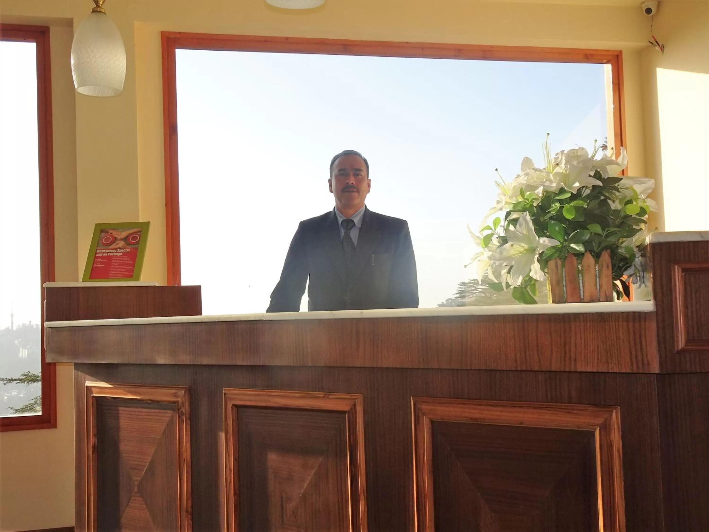 Lobby or reception in Honeymoon Inn Shimla