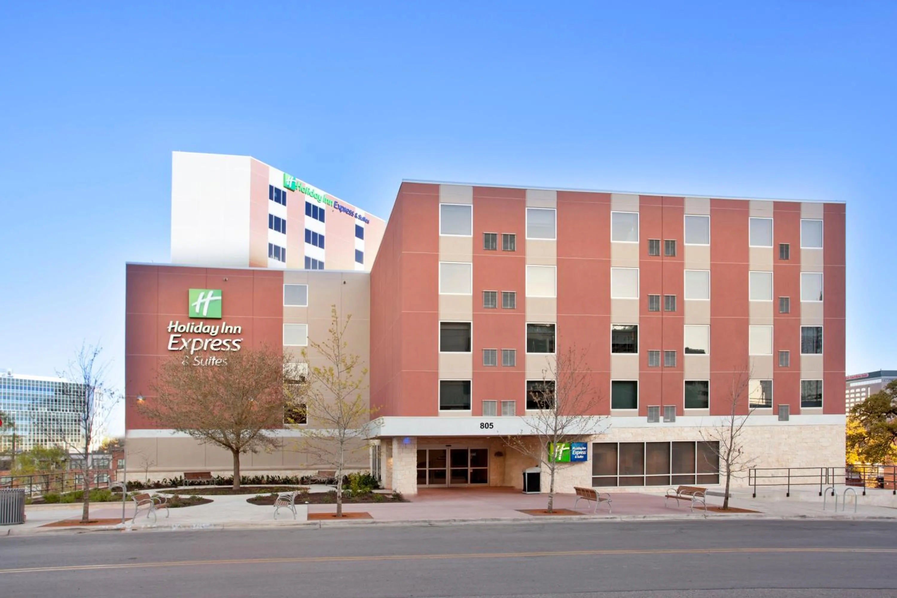Property building in Holiday Inn Express Hotel & Suites Austin Downtown - University by IHG