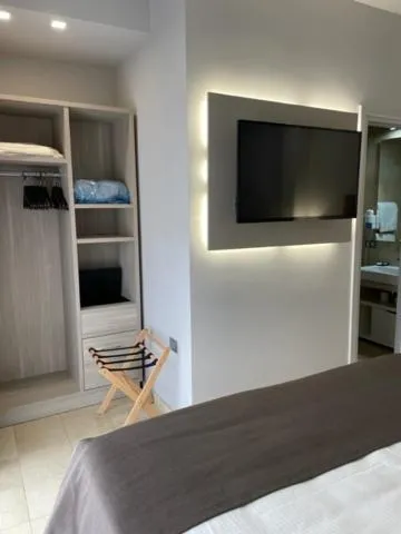 Photo of the whole room, Bed in Netum Hotel