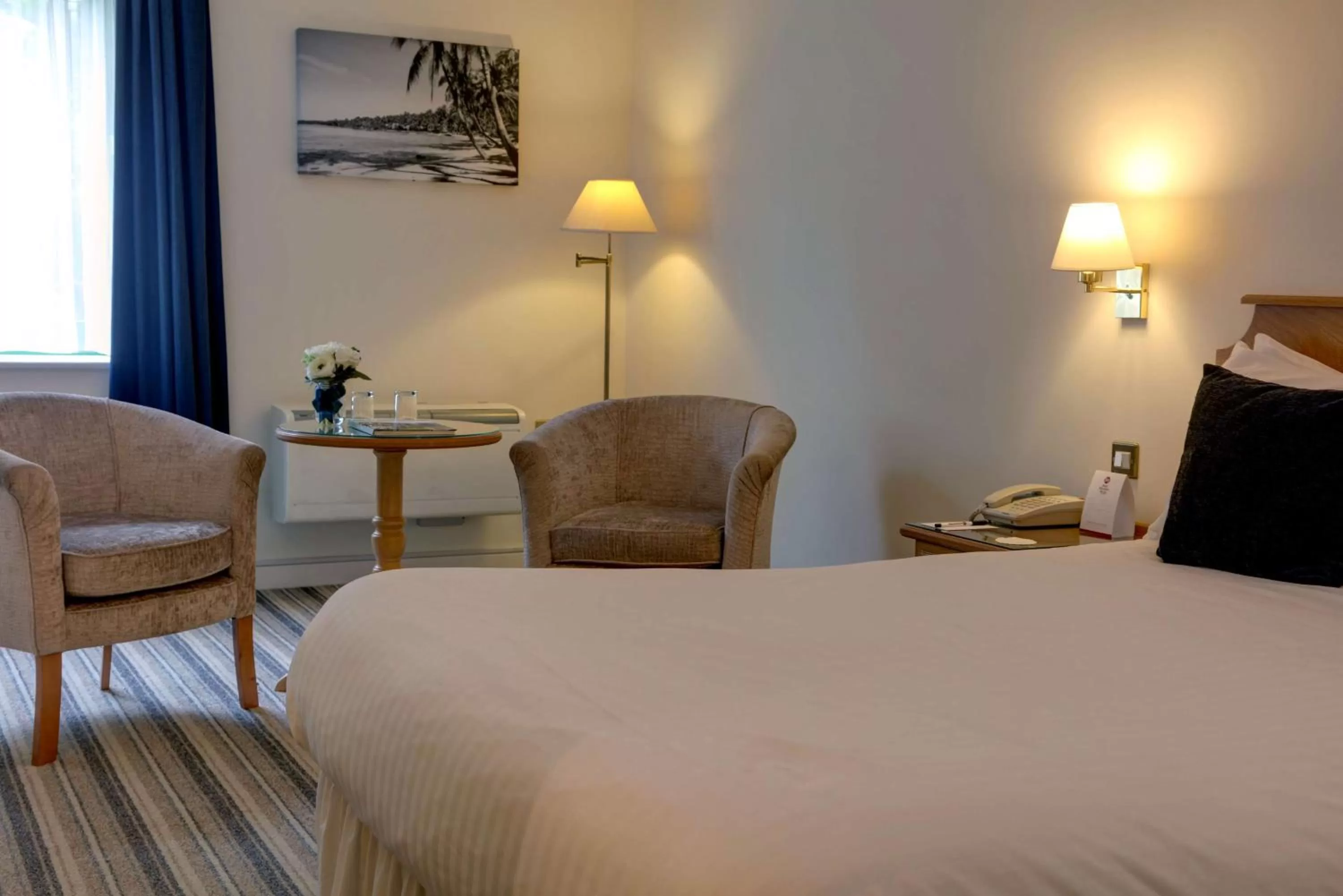 Photo of the whole room, Bed in Best Western Plus Bentley Hotel