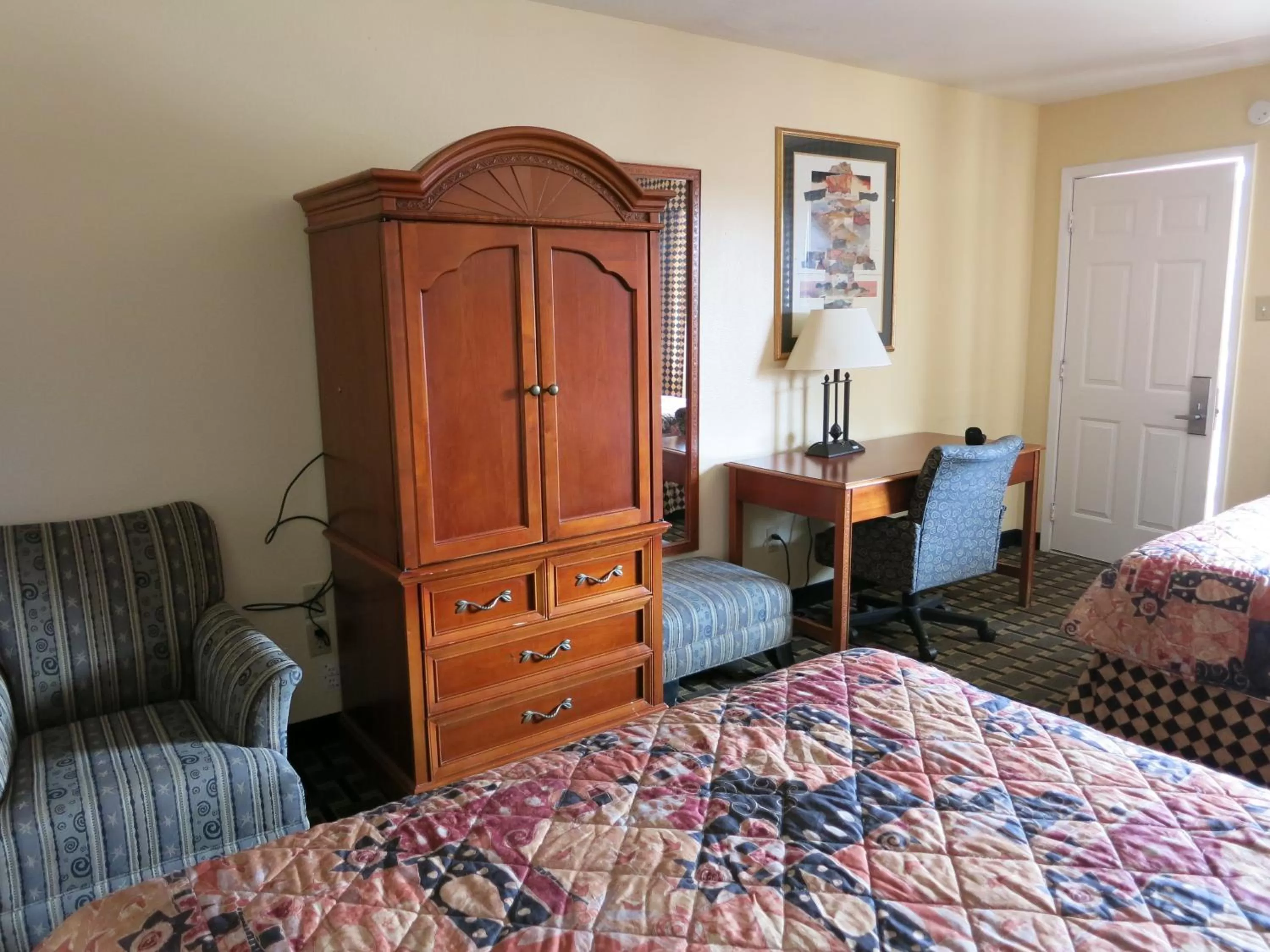 Bed in The inn at Mexia