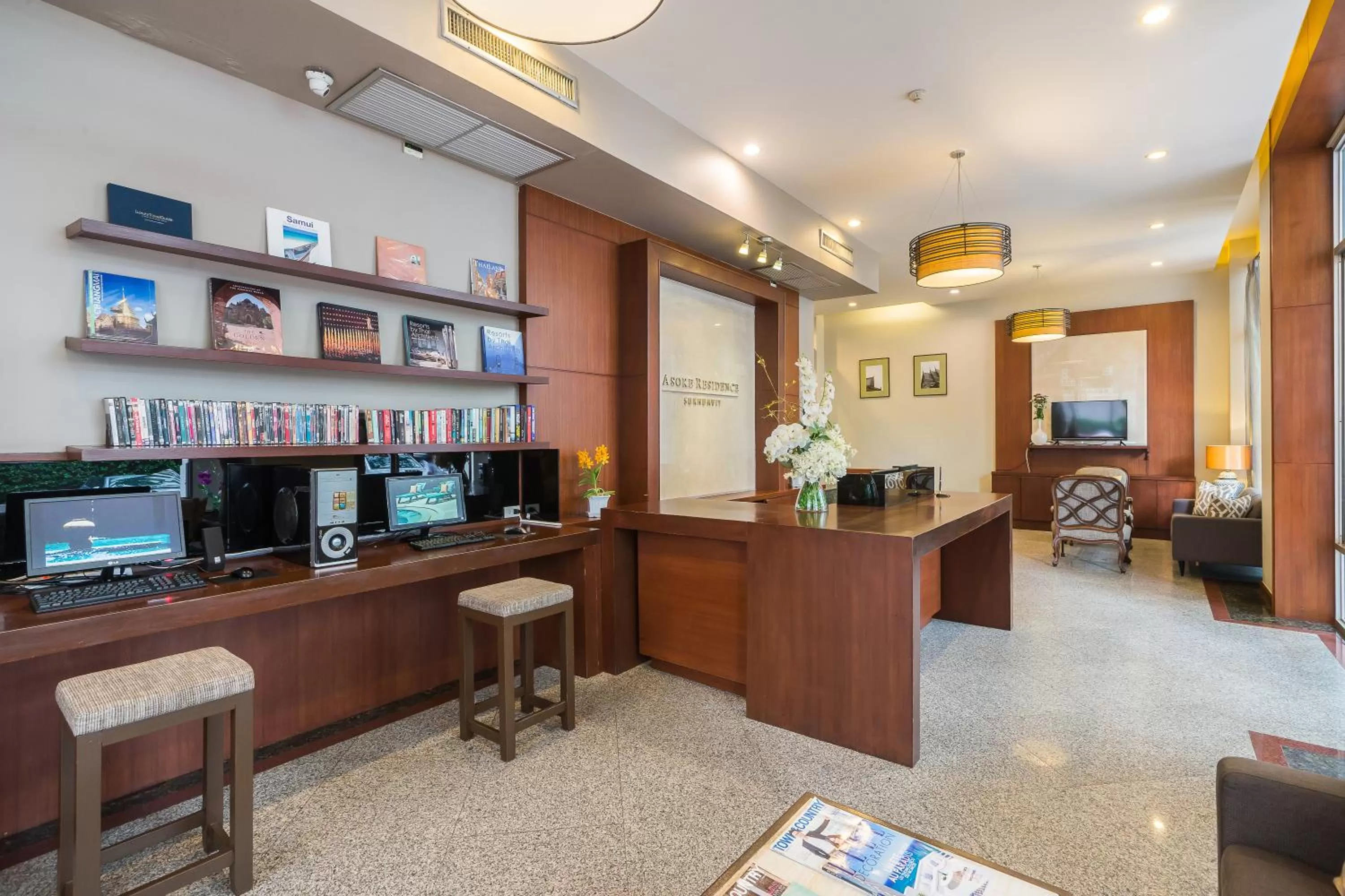 Lobby or reception in Asoke Residence Sukhumvit by UHG