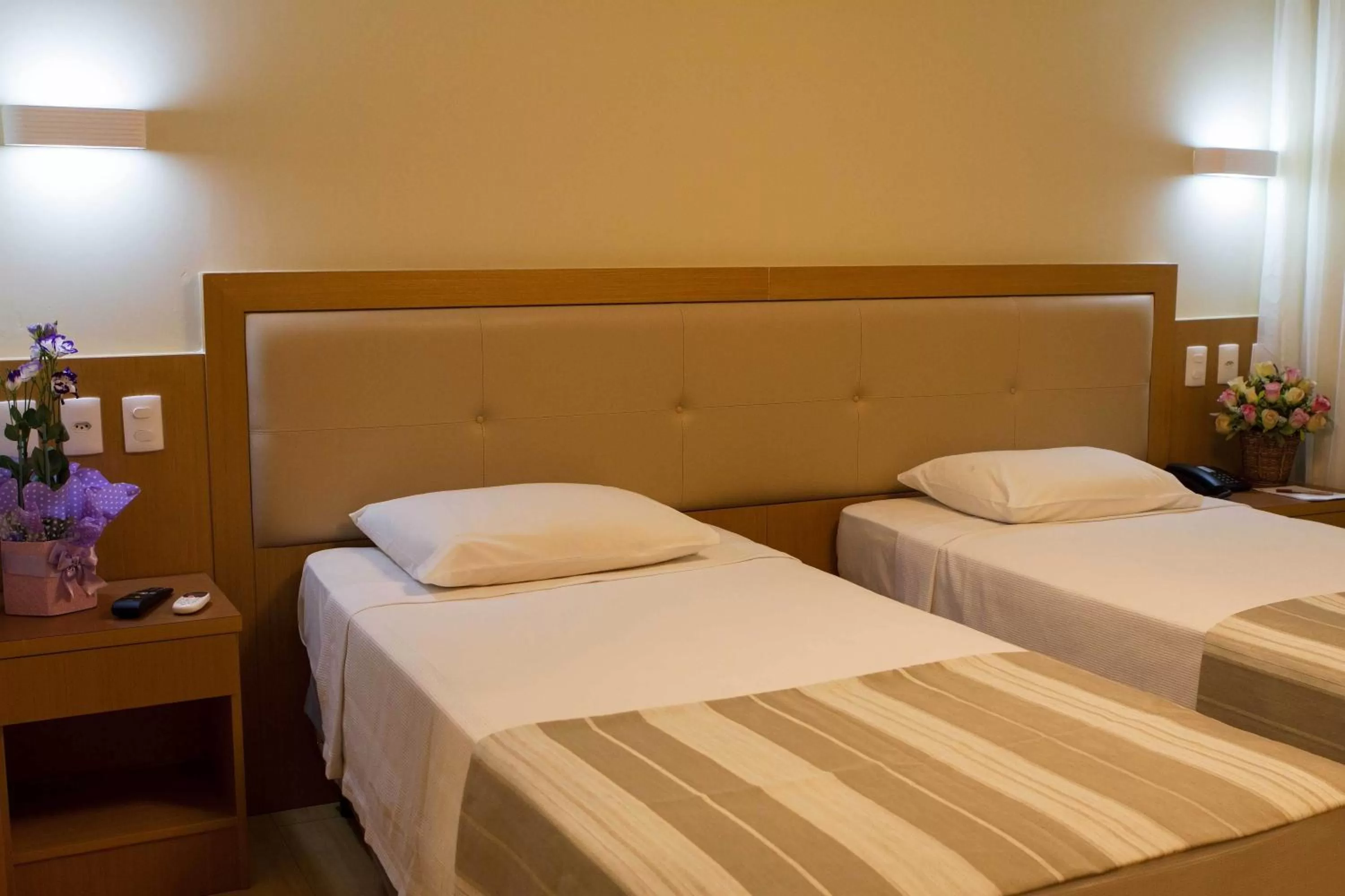 Photo of the whole room, Bed in Majestic Rio Palace Hotel