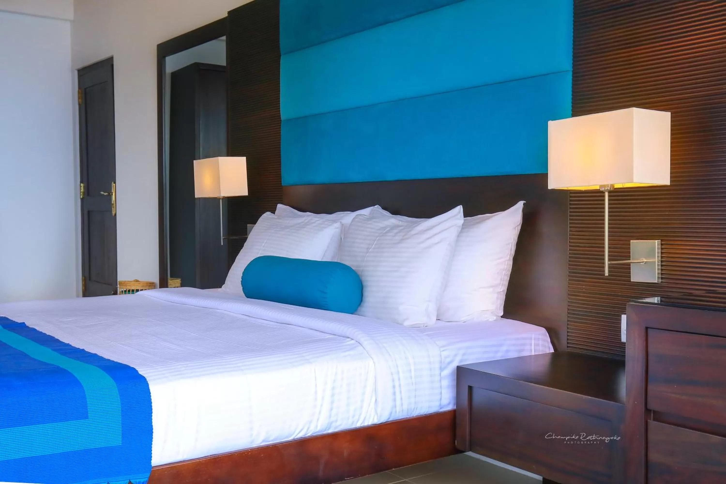 Bed in Mountain Heavens