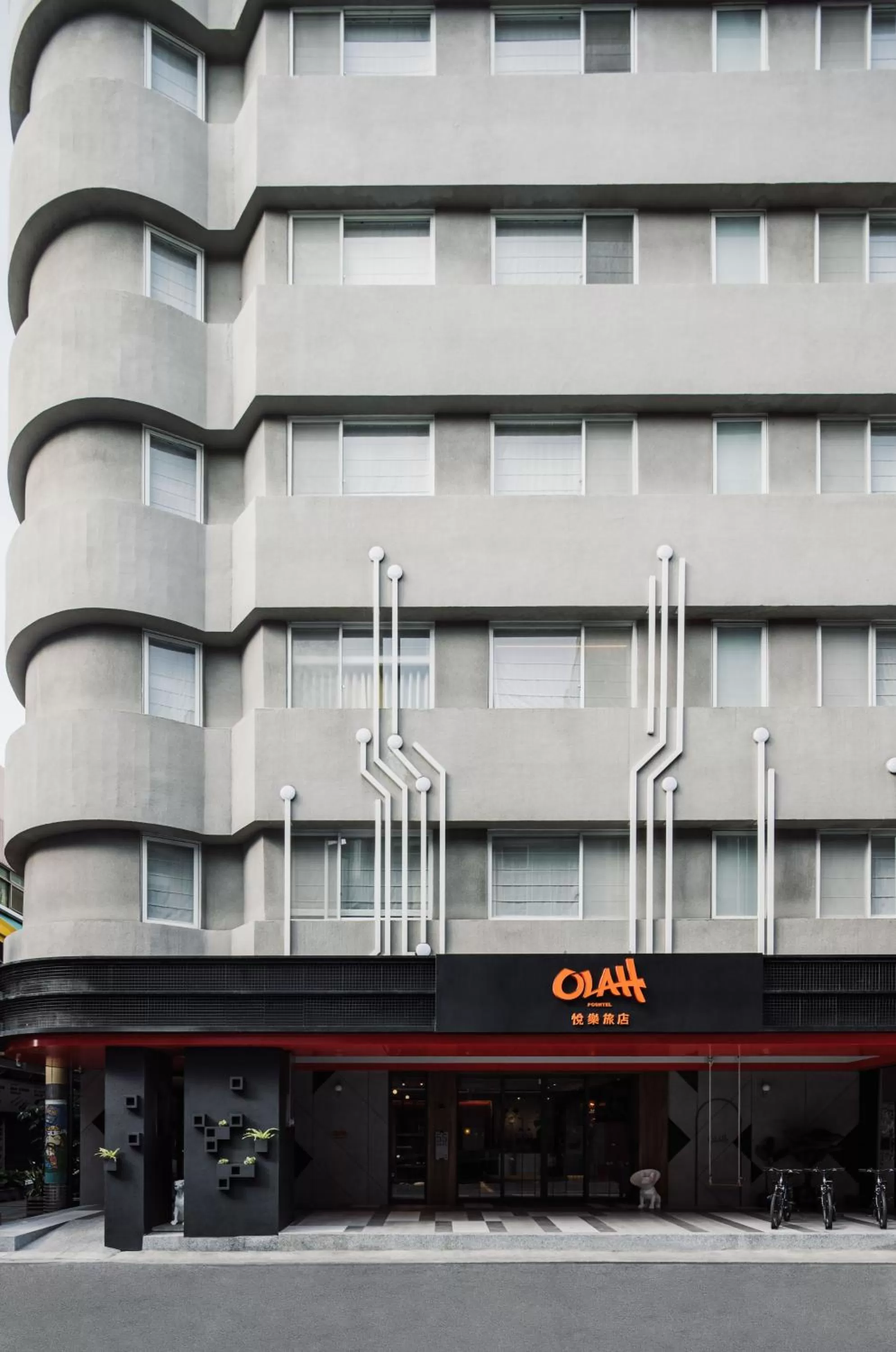 Property building in OLAH Poshtel - Taichung Station