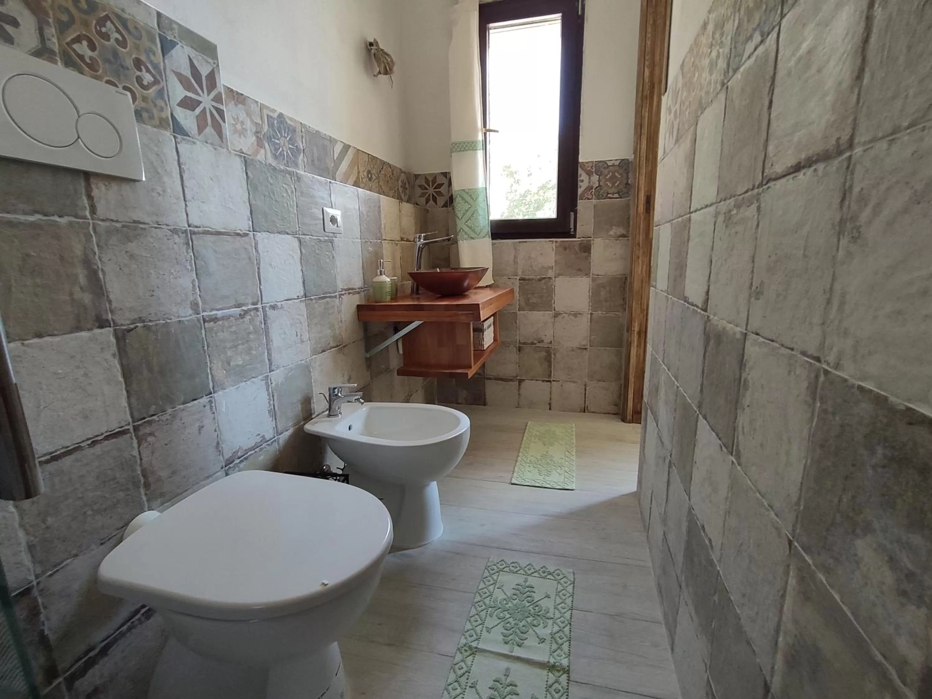 Shower in L'Ajaccio B&B