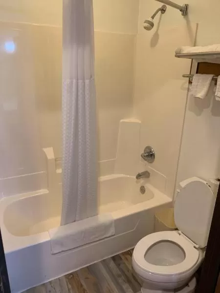 Super 8 by Wyndham Frankfort IN