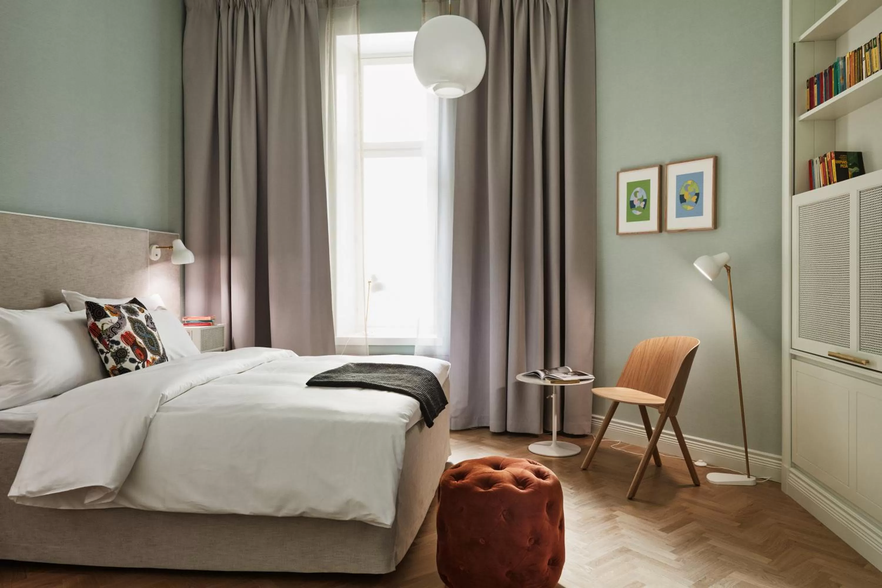 Bedroom, Bed in Hotel St. George Helsinki