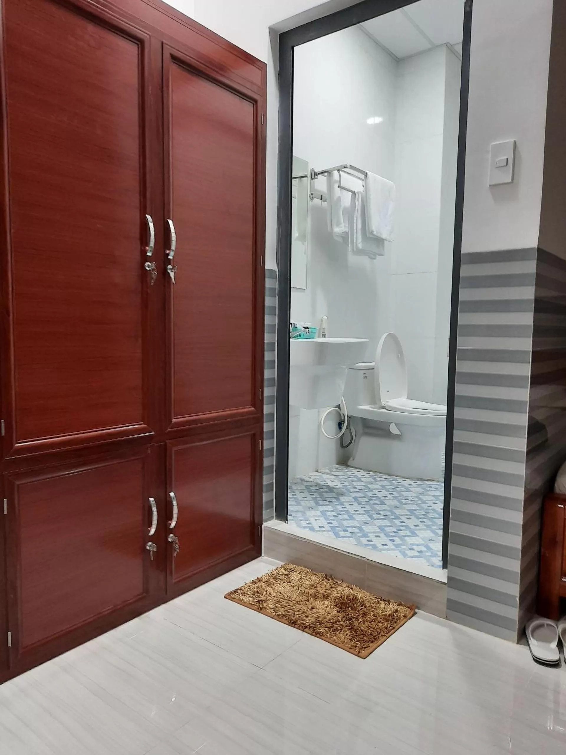 Bathroom in Hotel Sen Việt Bạc Liêu