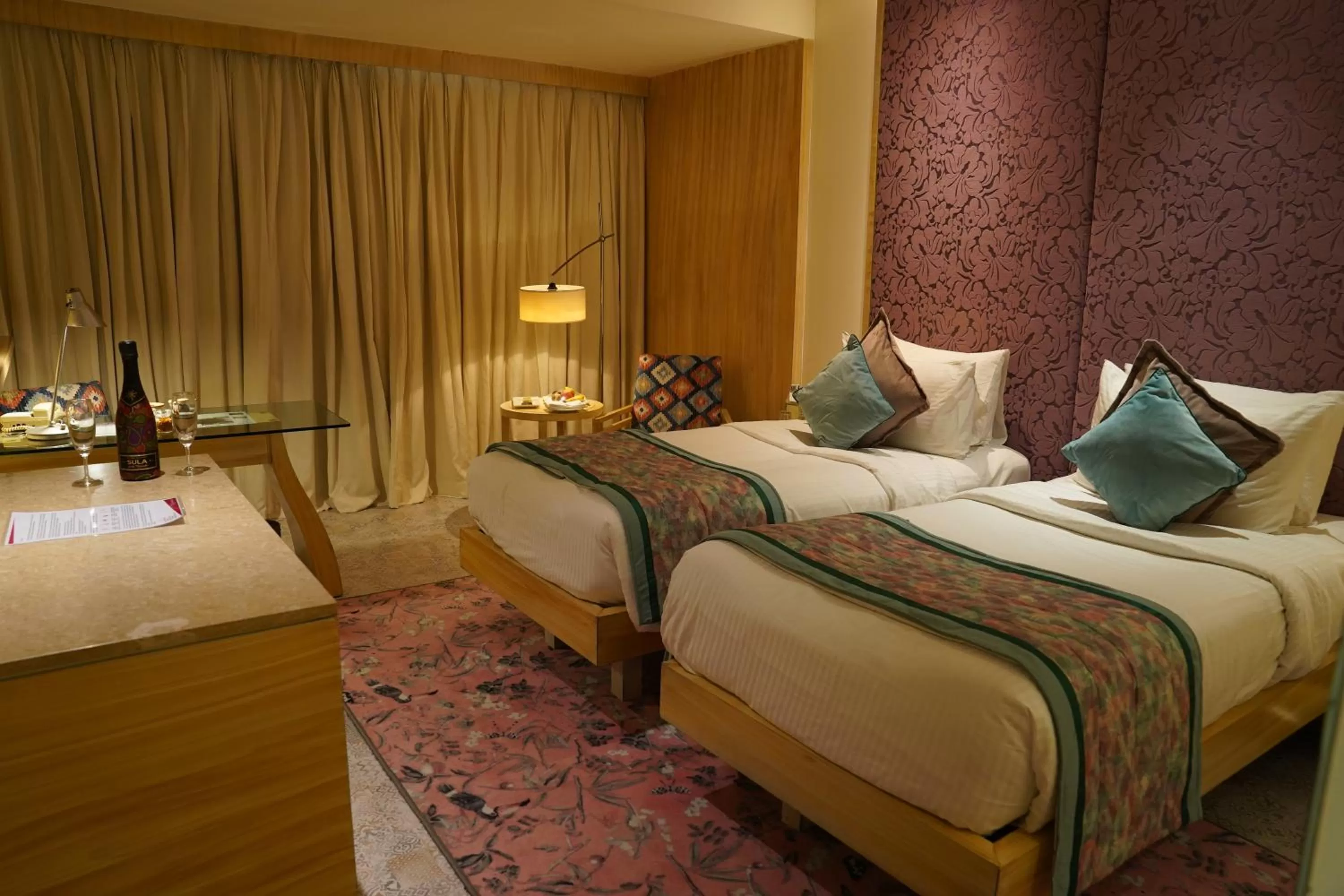 Bed in Hotel Royal Orchid Jaipur, Tonk Road